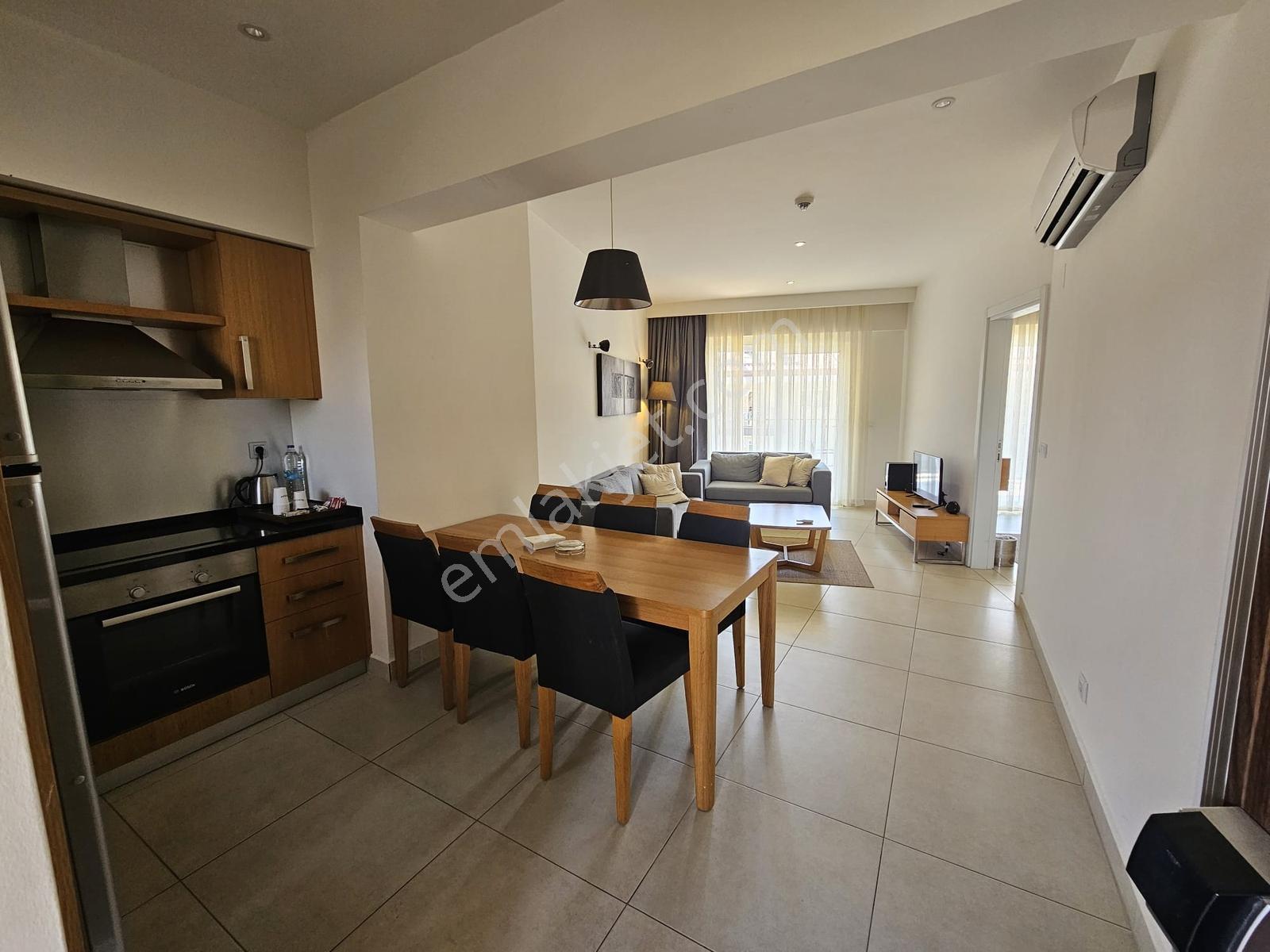Kuşadası Ramada Resort'te Satılık Deniz Manzaralı 2+1 - Görsel 7