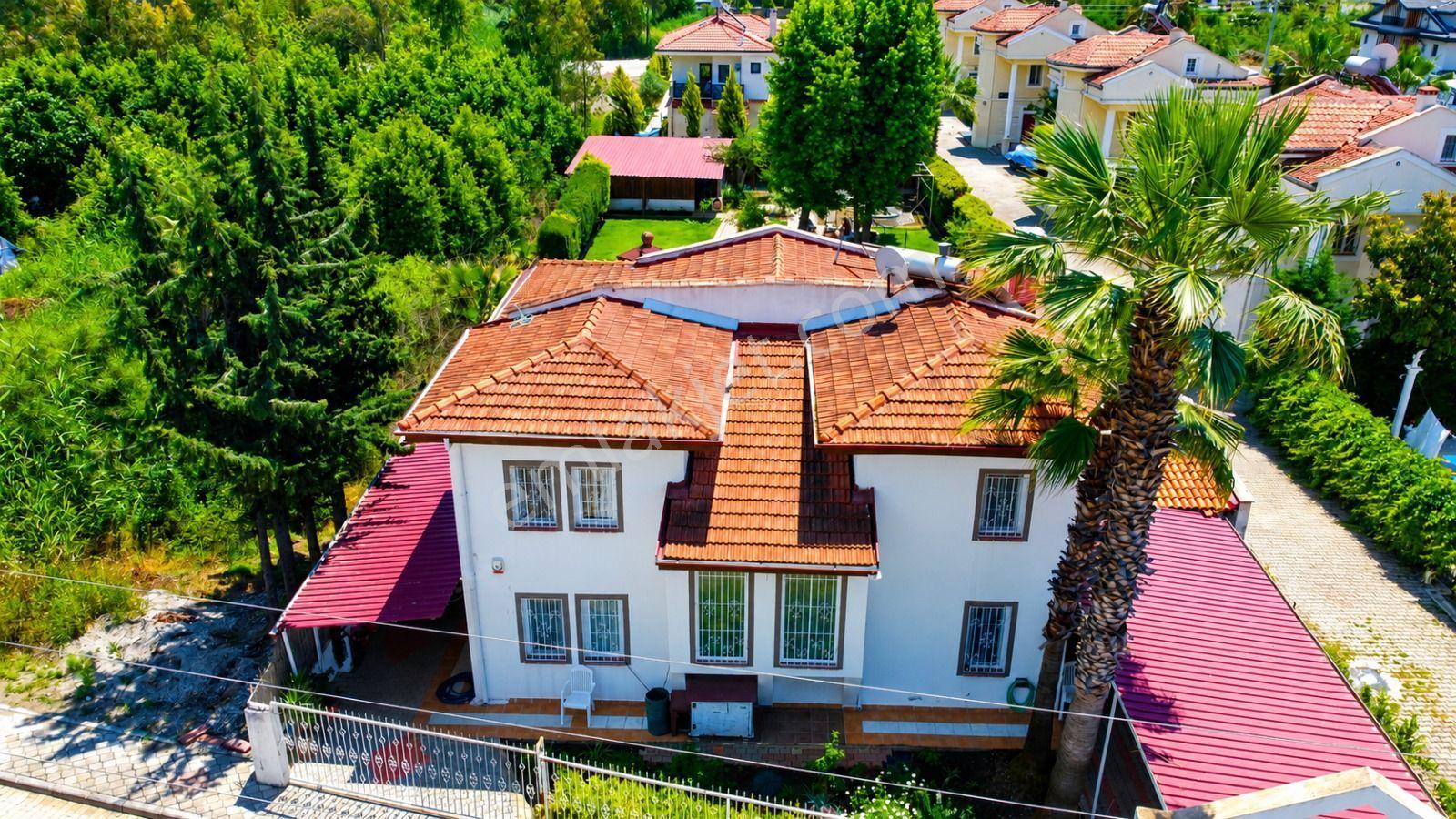 Stop'tan Foça 993m² Bahçe Kullanım Alanlı 4+1 Müstakil Villa - Görsel 28