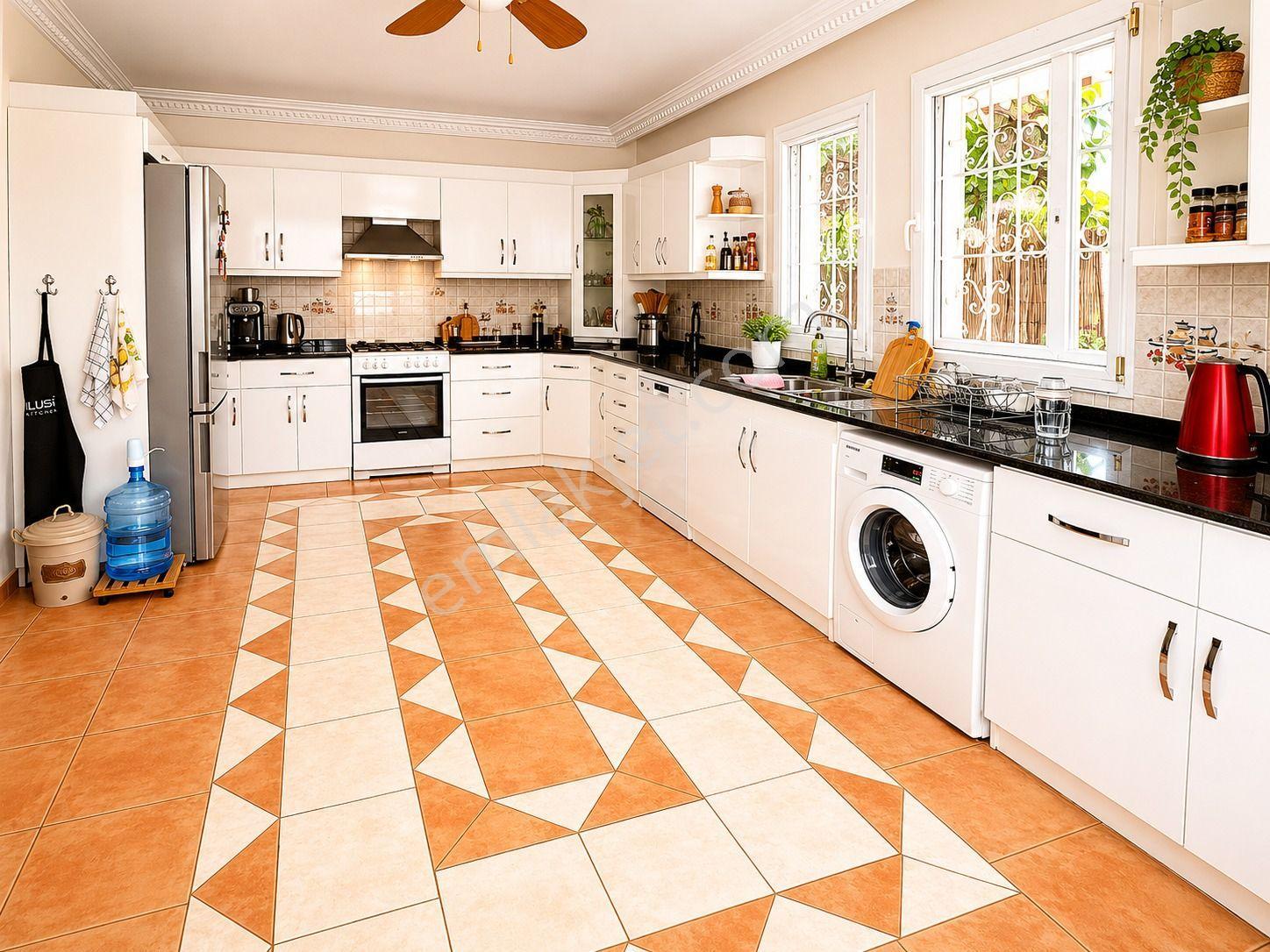 Stop'tan Foça 993m² Bahçe Kullanım Alanlı 4+1 Müstakil Villa - Görsel 10