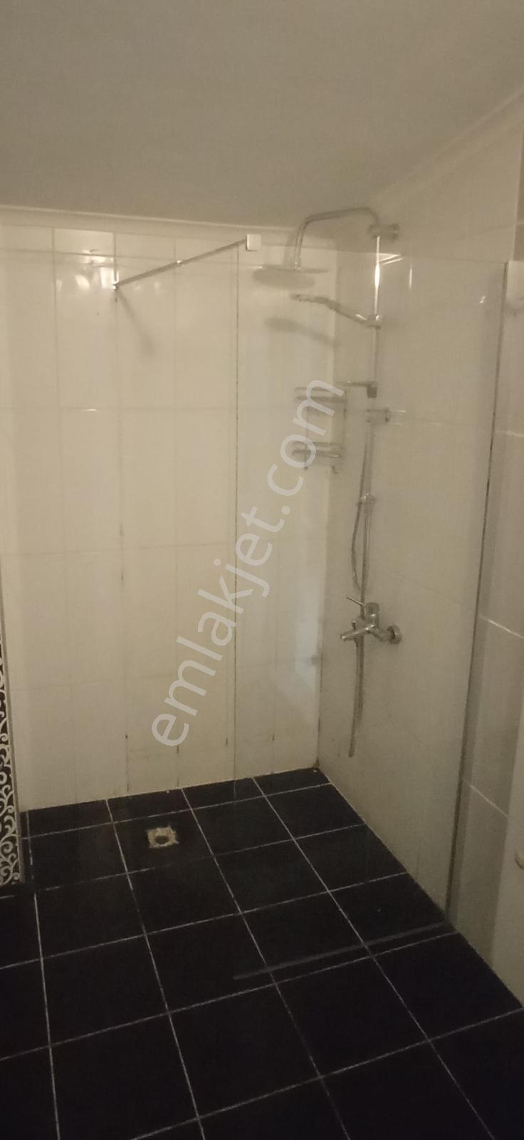 Yalı Gayrimenkulden Sürmene Merkez Manzaralı Ebeveyn Banyolu 3+1 - Görsel 19
