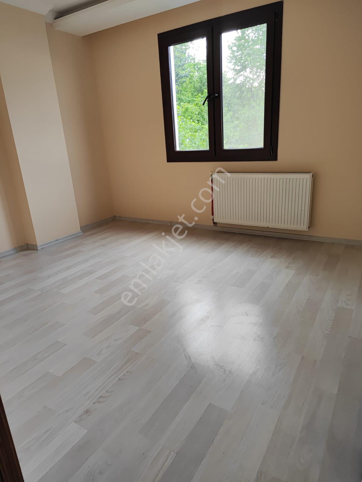 Yalı Gayrimenkulden Sürmene Merkez Manzaralı Ebeveyn Banyolu 3+1 - Görsel 12