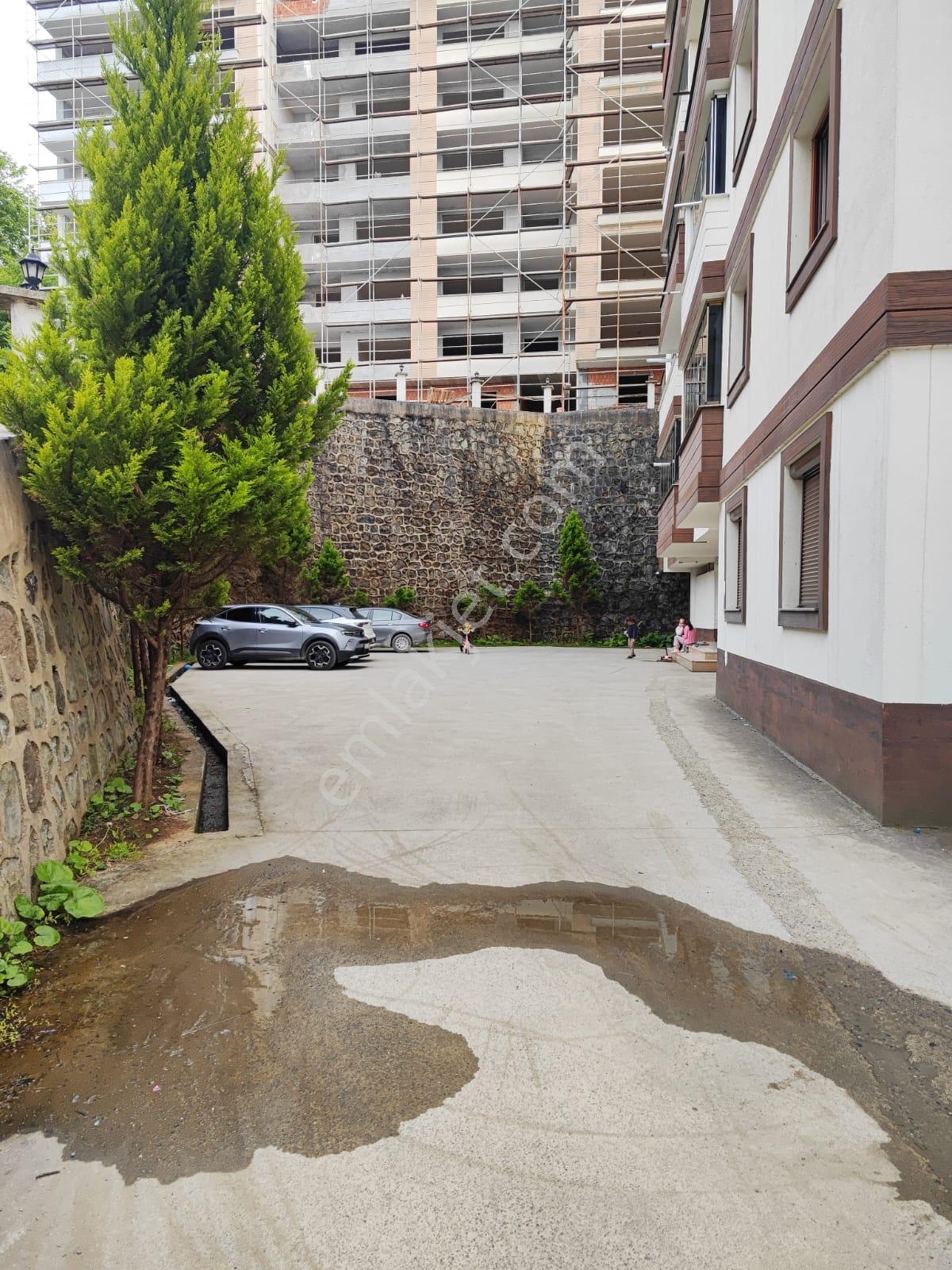 Yalı Gayrimenkulden Sürmene Merkez Manzaralı Ebeveyn Banyolu 3+1 - Görsel 26