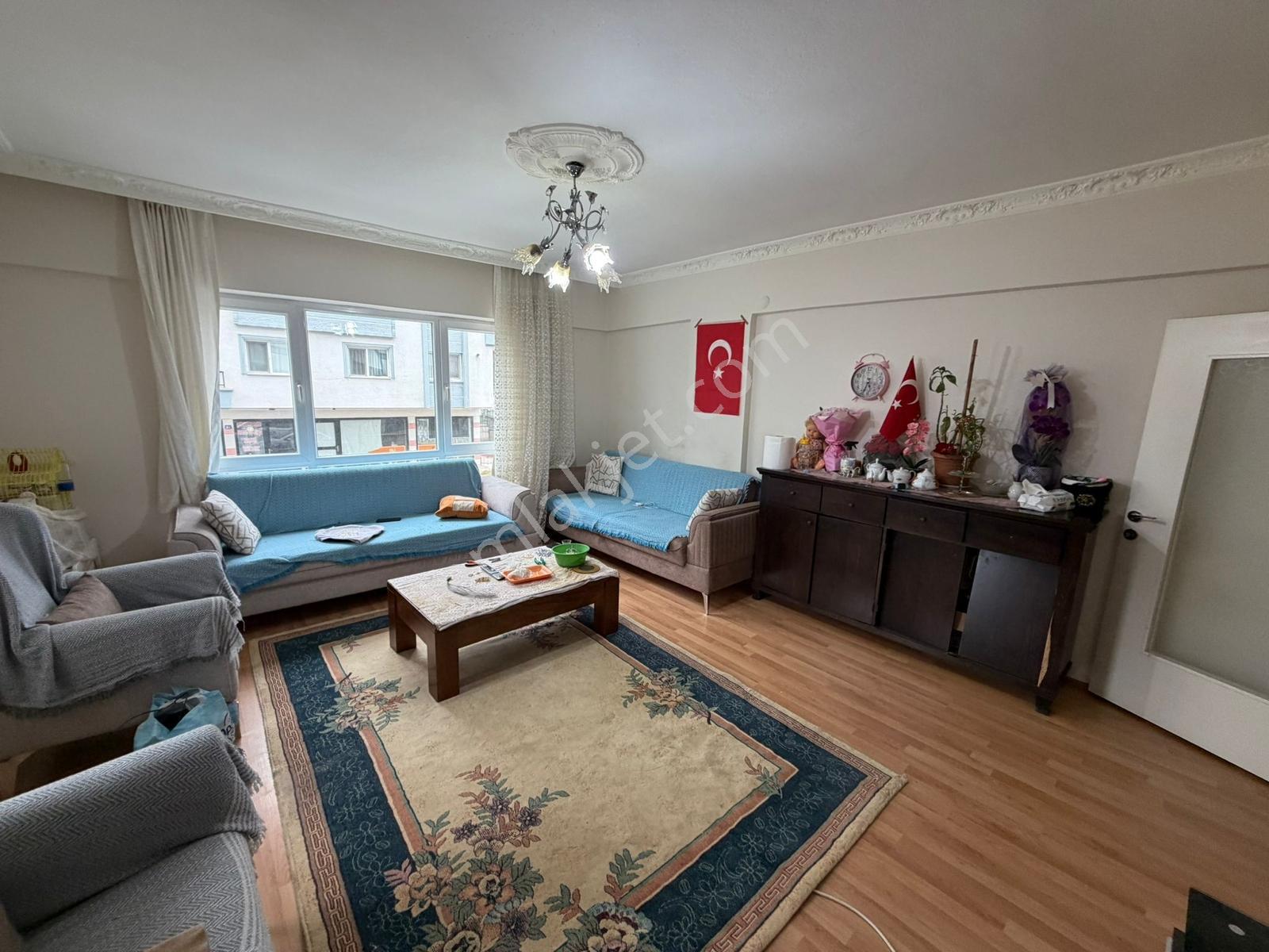 Kaya'dan Cadde Dibi 1.kat Çift Balkon Acil Satılık 3+1 Daire !! - Görsel 13