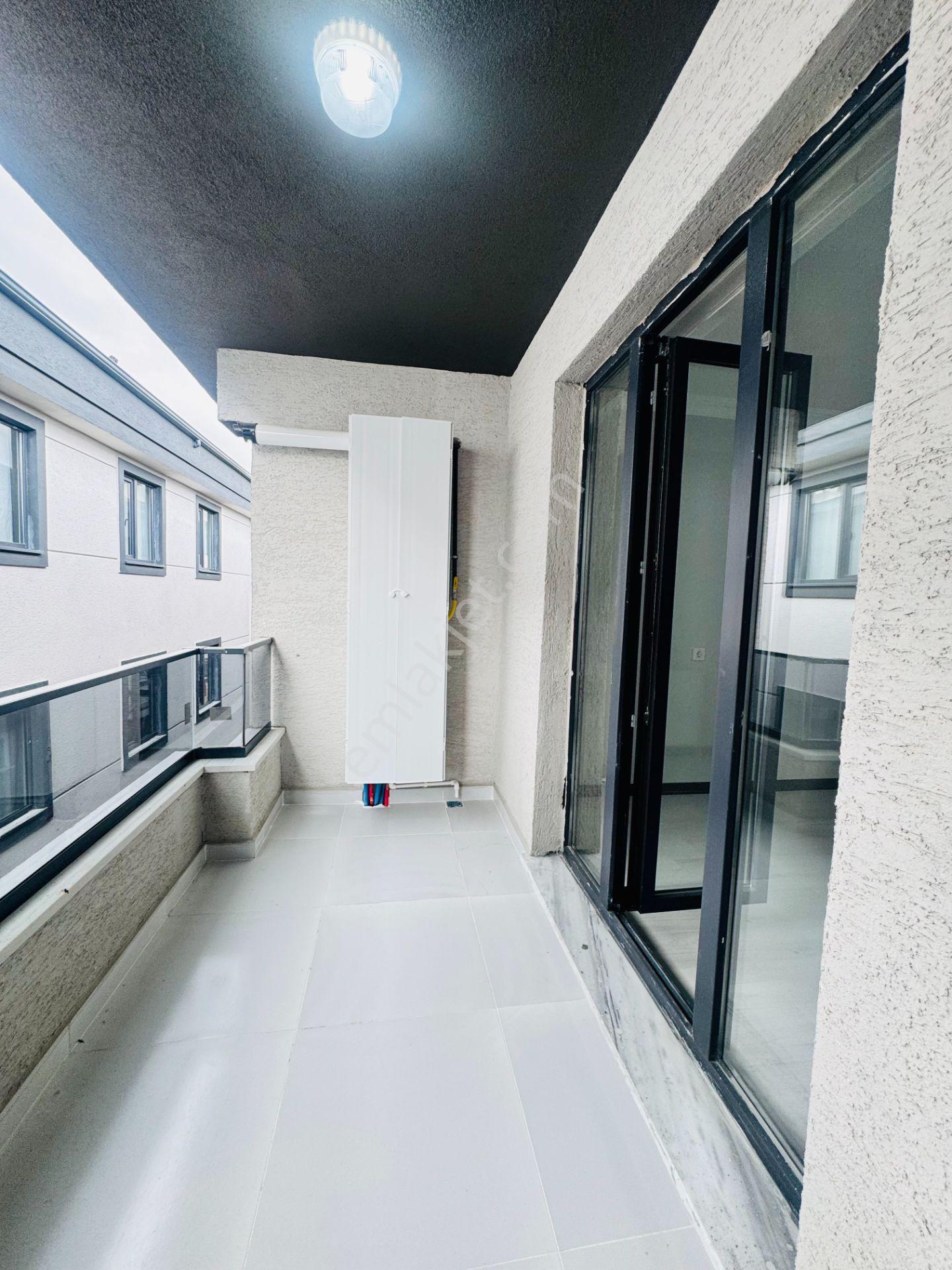 Güven'den Kapaklıda Hastaneye Yakın Balkonlu Kiralık 1+1 Daire - Görsel 8