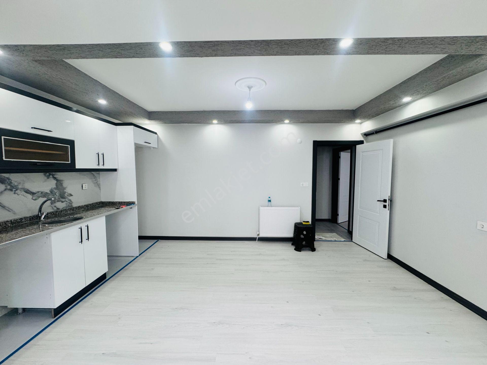 Güven'den Kapaklıda Hastaneye Yakın Balkonlu Kiralık 1+1 Daire - Görsel 4
