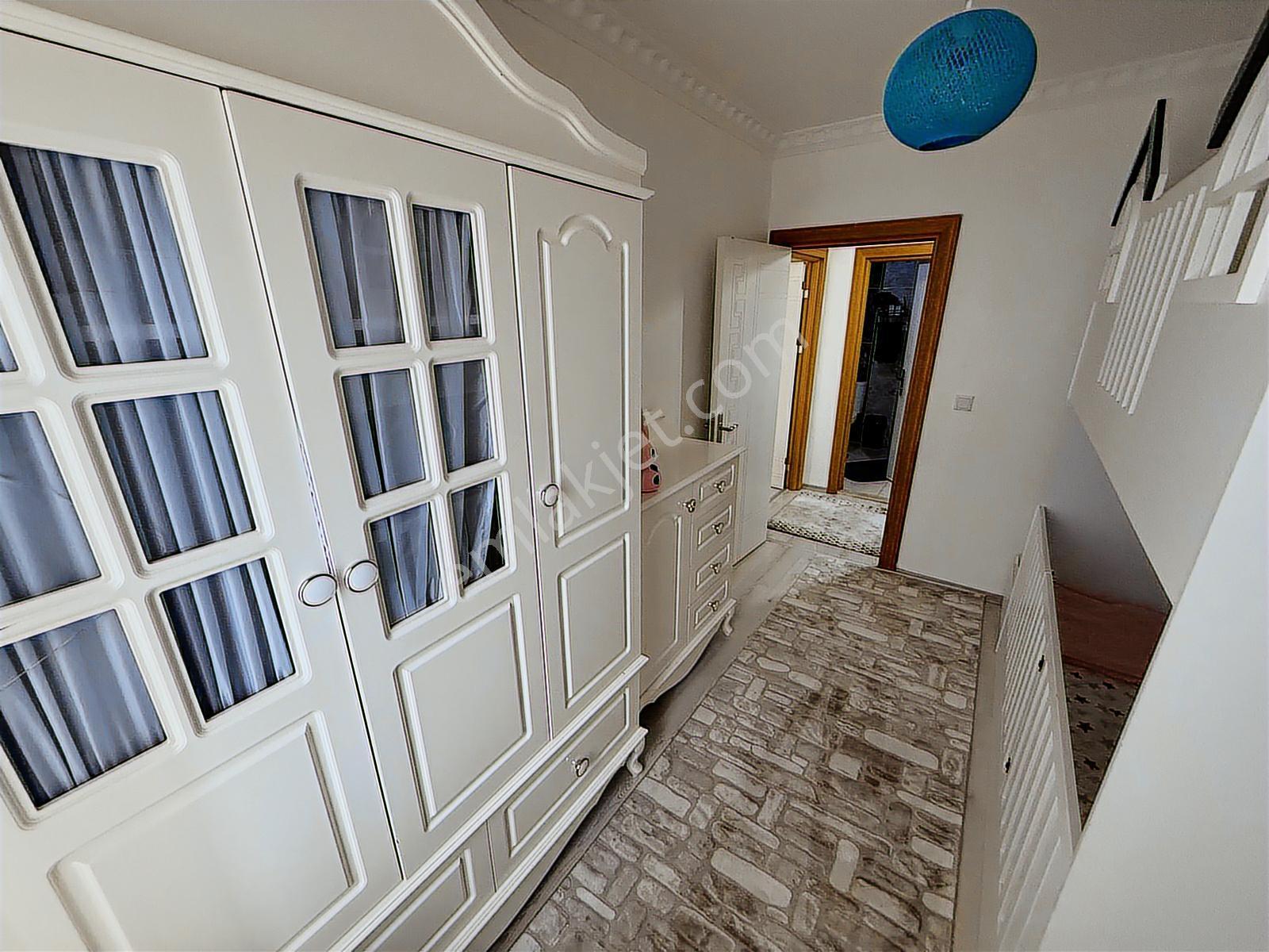 Otoban Manzaralı Komple Yapılı Teras Balkonlu 3+1 160 M2 Daire!! - Görsel 31
