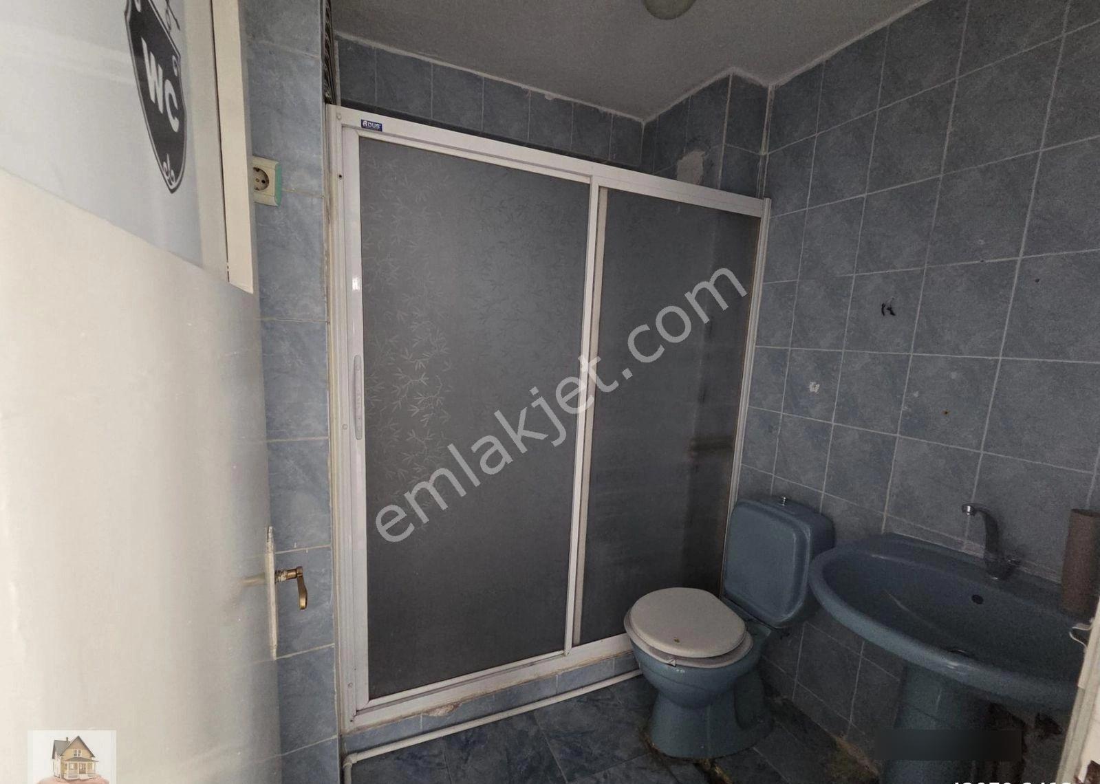 İnönü Cadde Üzeri Metro Önü Kiralık Dükkan - Görsel 8