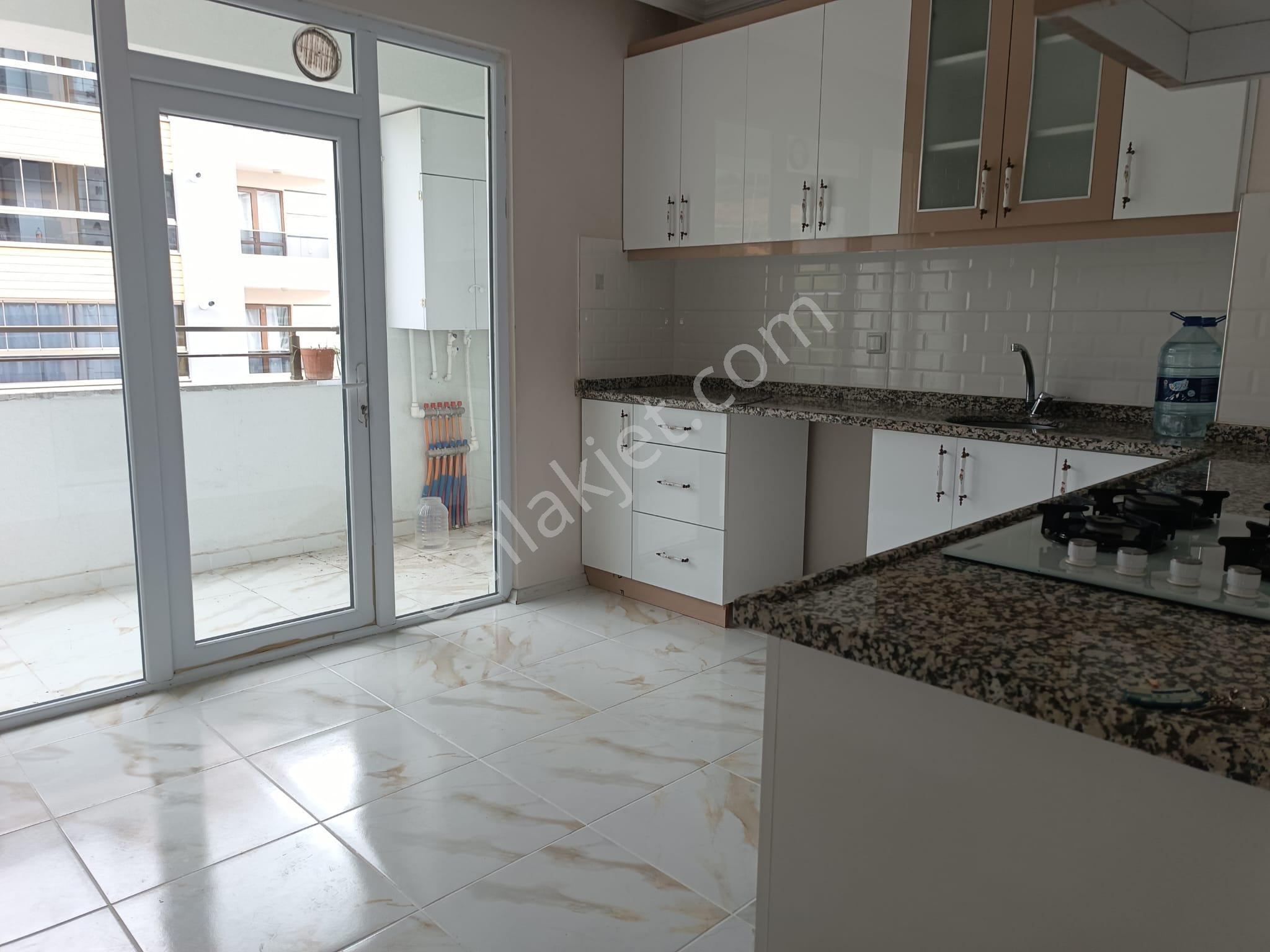 Kastamonu Mehmet Akif Ersoy Mahallesi 2+1 Kiralık Daire