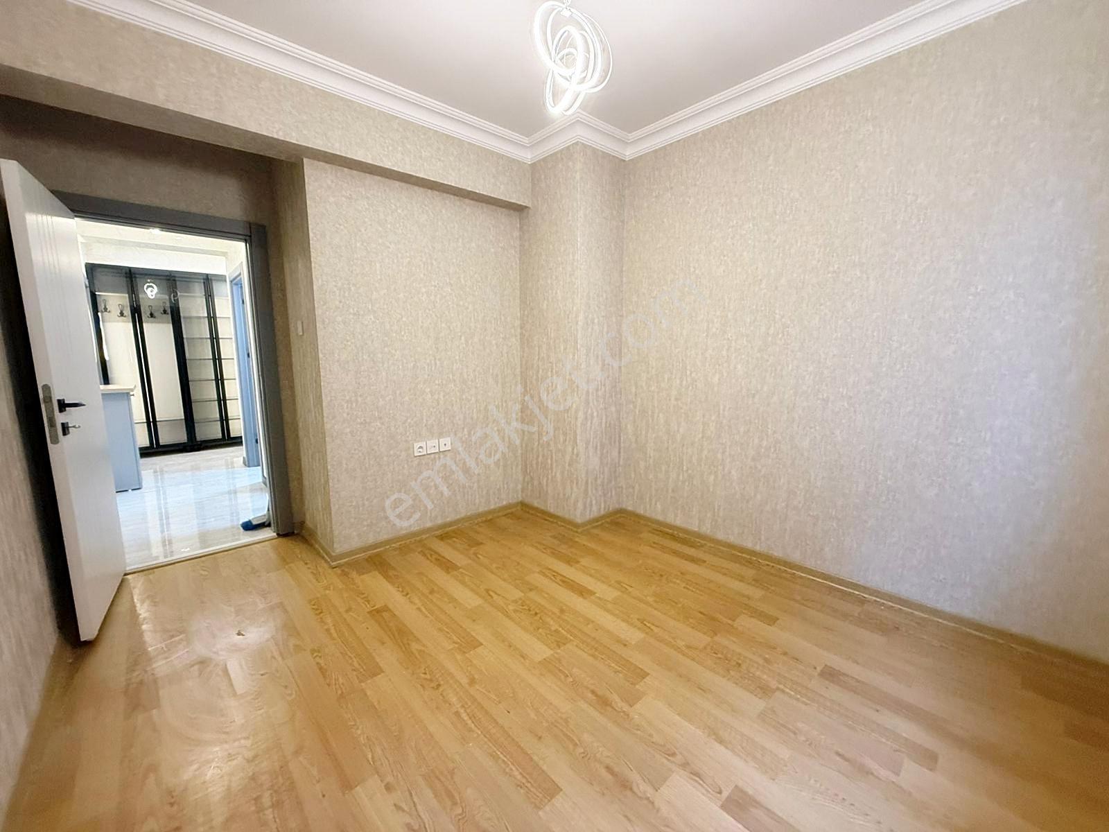 19_mayıs_cadde_üzeri_mega_lüx_yapılı_cadde_cepheli_130m²_3+1 - Görsel 34