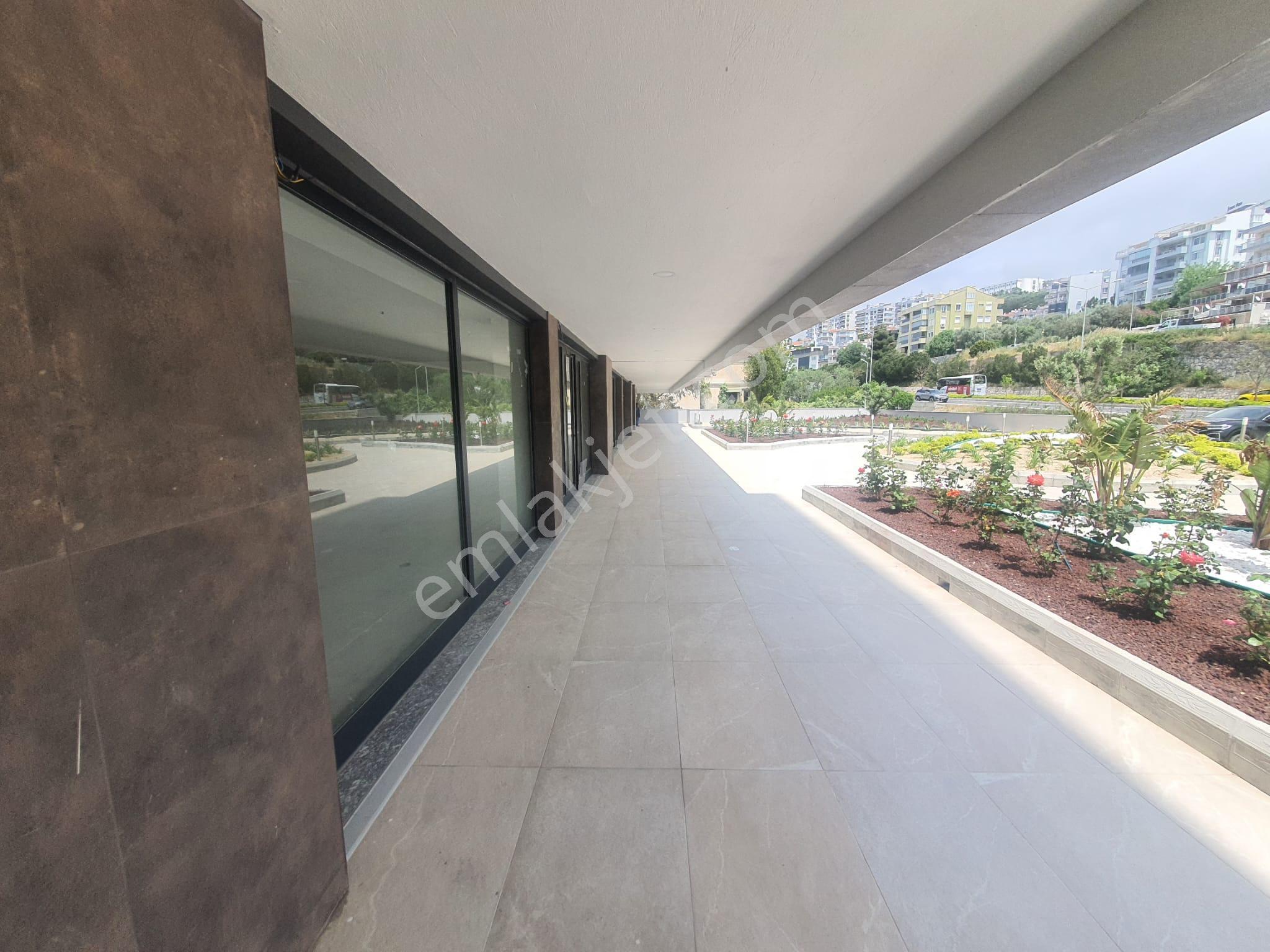 Kuşadası 250m2 Kiralık Dükkan,ana Cadde Üzeri Otoparklı - Görsel 4