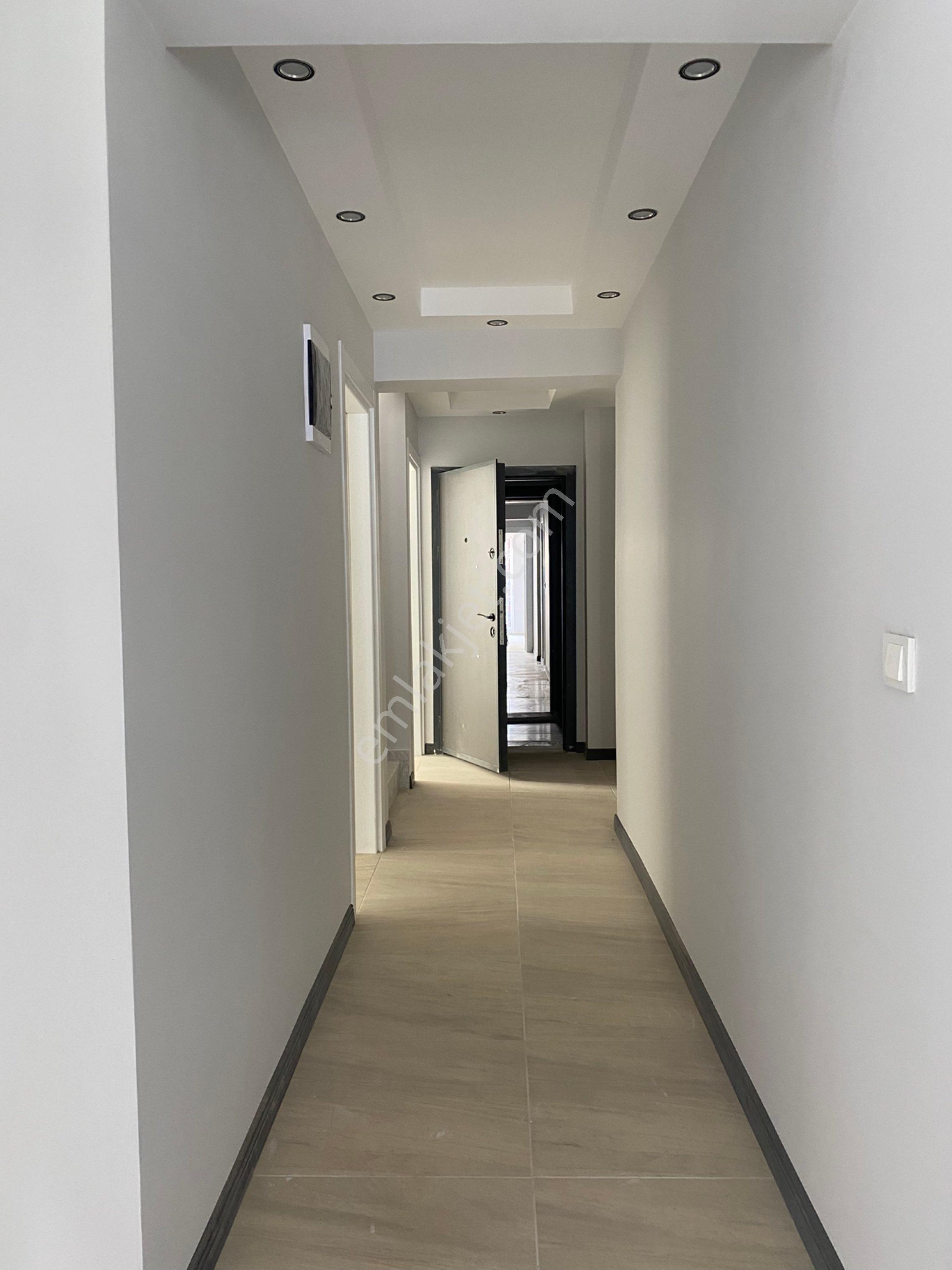 Yeni Mahallede 160 M2 3+1 Satılık Dubleks Daire - Görsel 4