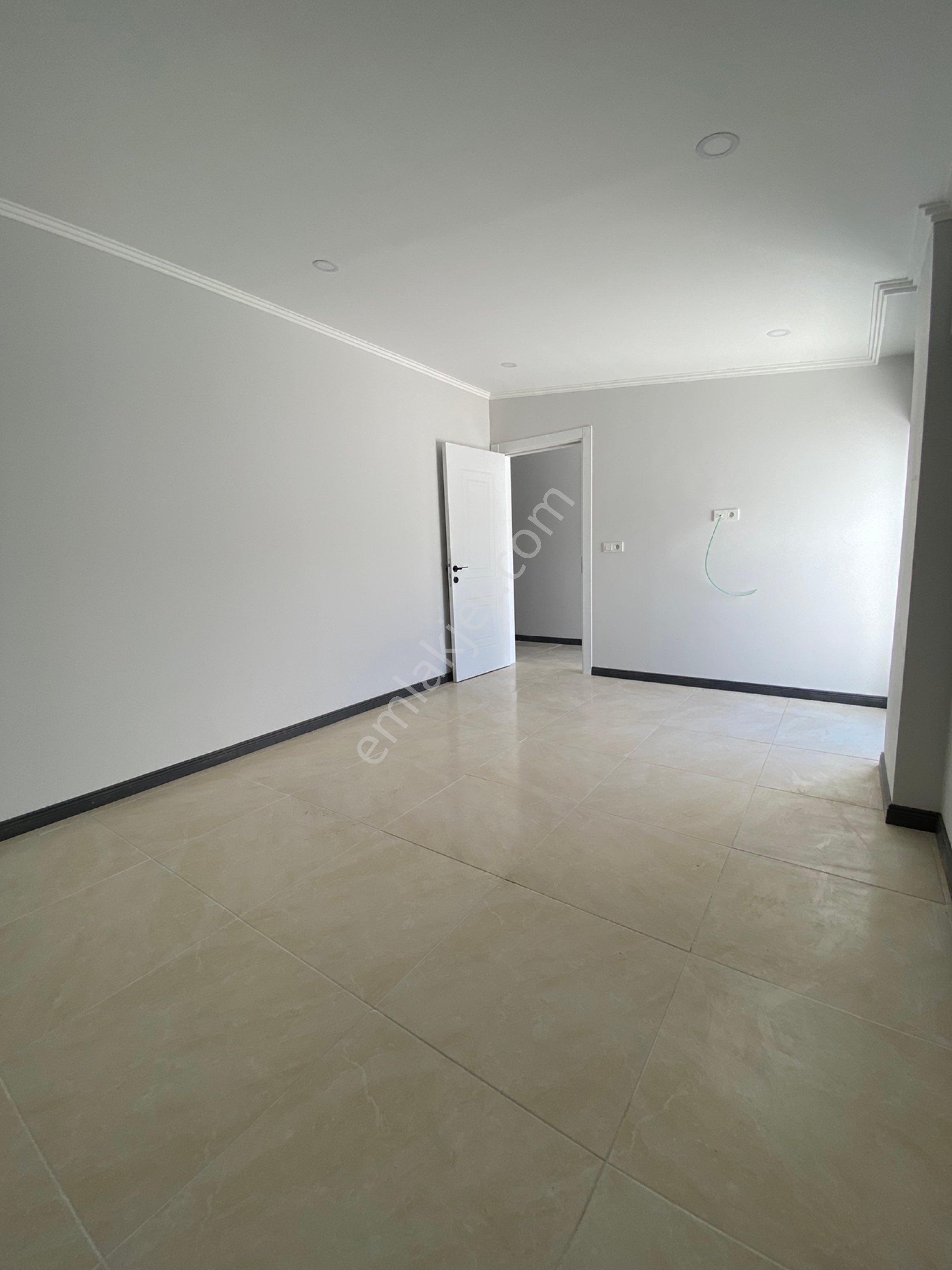 Yeni Mahallede 160 M2 3+1 Satılık Dubleks Daire - Görsel 23
