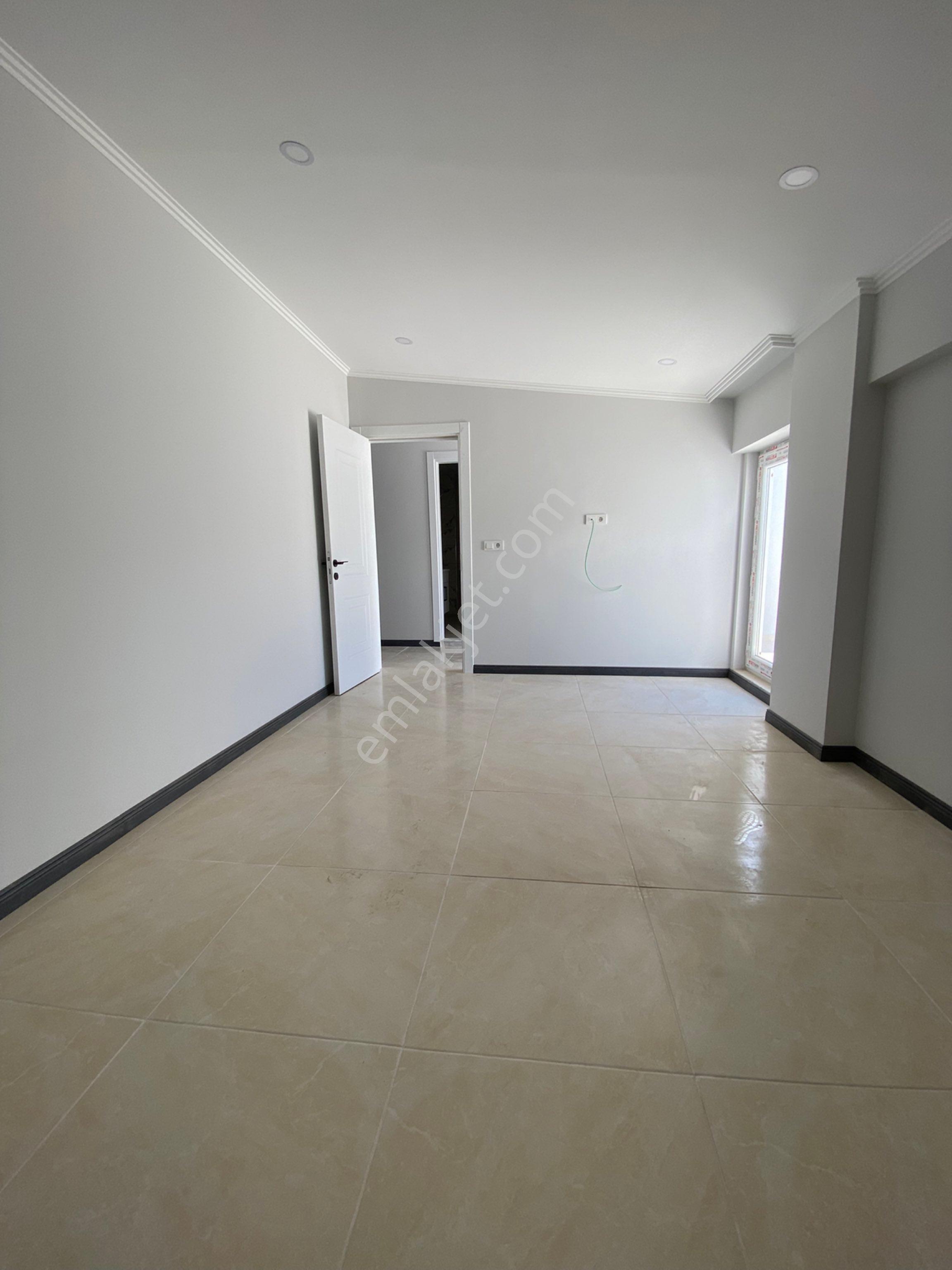 Yeni Mahallede 160 M2 3+1 Satılık Dubleks Daire - Görsel 24
