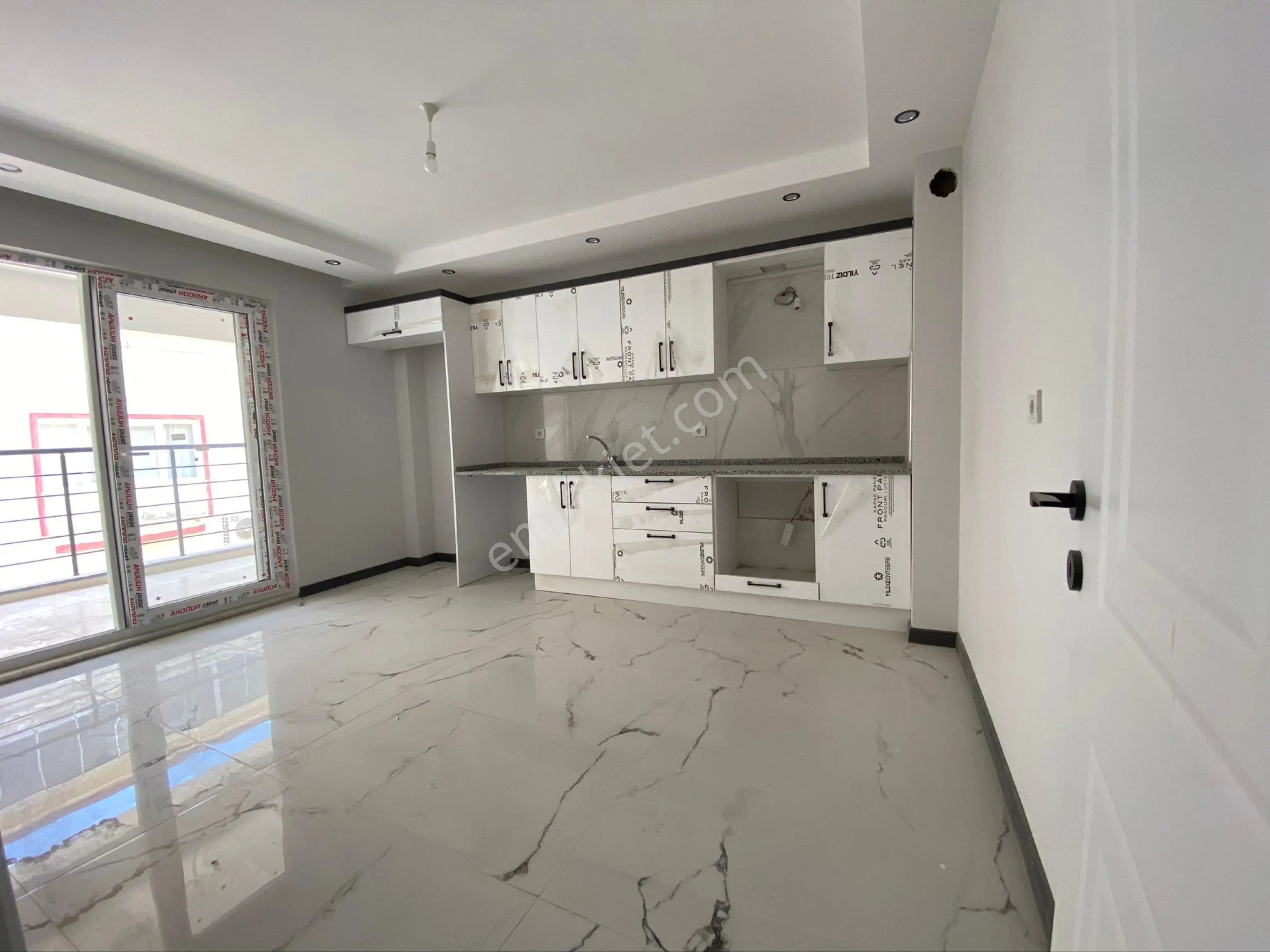 Yeni Mahallede 160 M2 3+1 Satılık Dubleks Daire