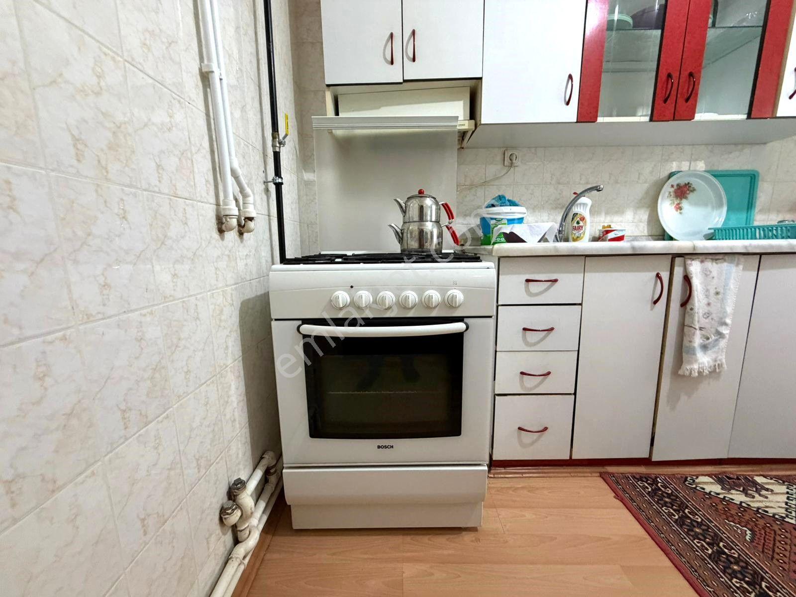 Uzman Emlak'tan İncirli Mh.de +kilerli+ebeveyn Banyolu Eşyalı Kiralık 2+1 Daire - Görsel 15