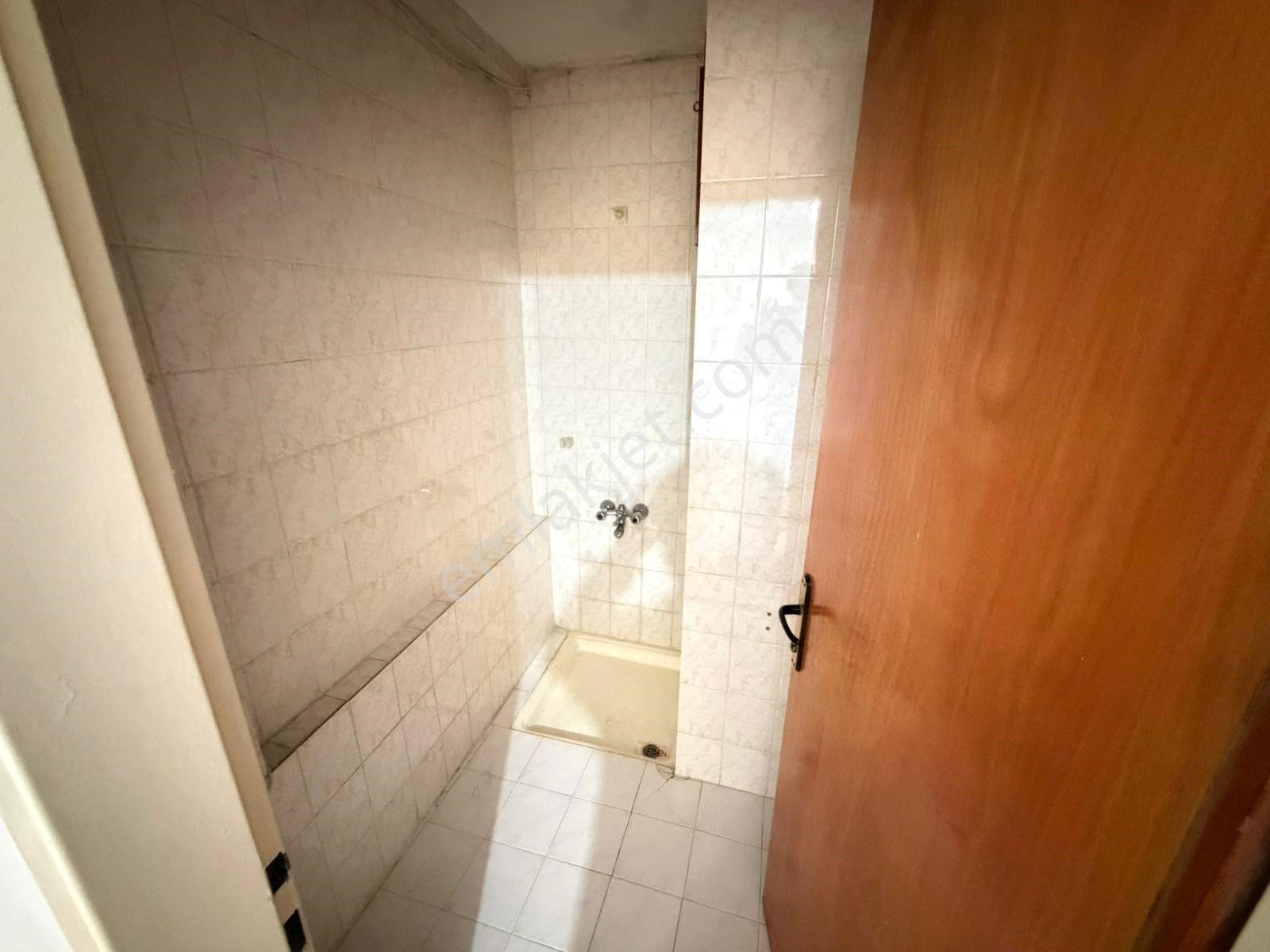 Uzman Emlak'tan İncirli Mh.de +kilerli+ebeveyn Banyolu Eşyalı Kiralık 2+1 Daire - Görsel 10