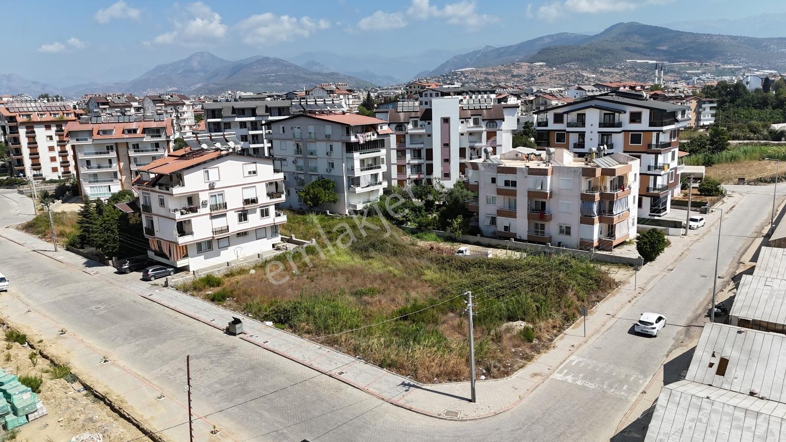 Alanya/gazipaşa Pazarcı Mahallesinde 624m2 Tek Tapu Satılık Arsa - Görsel 4