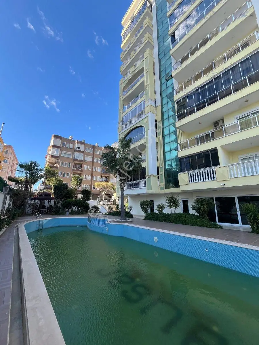 Alanya Mahmutlar Barboros Cad. Satlık 2+1 Daire - Görsel 2