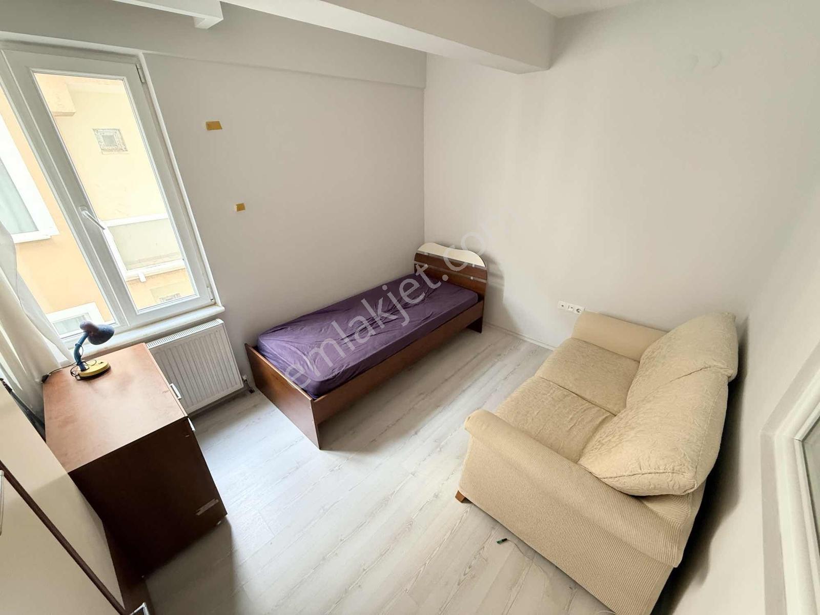 Özbey'den Bahçelievler Mh Ara Kat Kiralık 1+1 Daire - Görsel 11