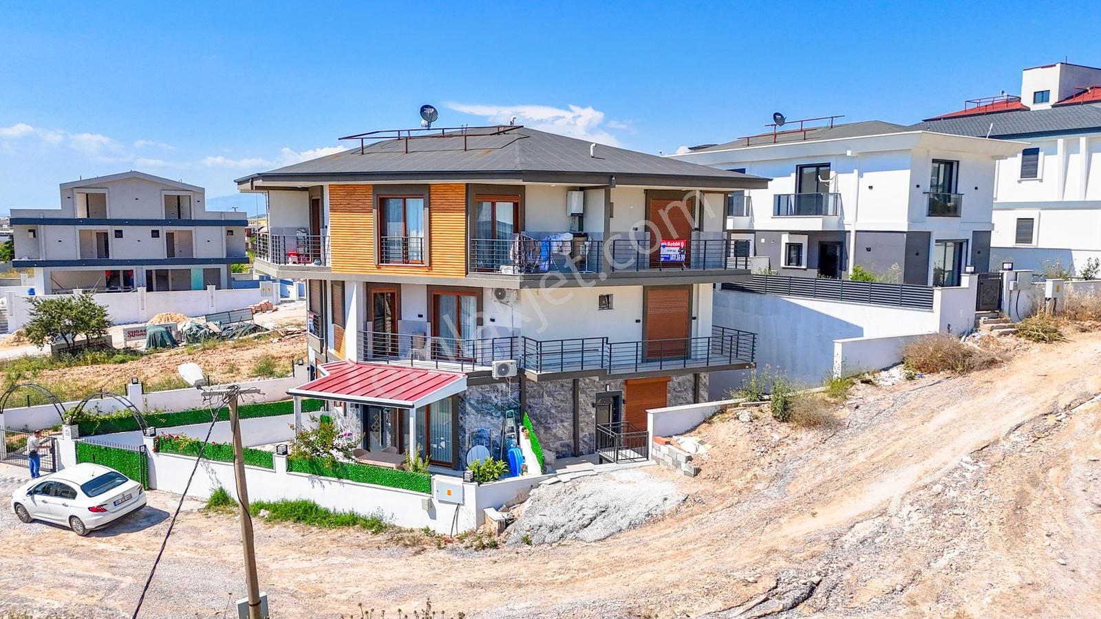 Didim Hisar Mahallesinde Muhteşem Mustakil 4+1 Sıfır Tripleks - Görsel 17
