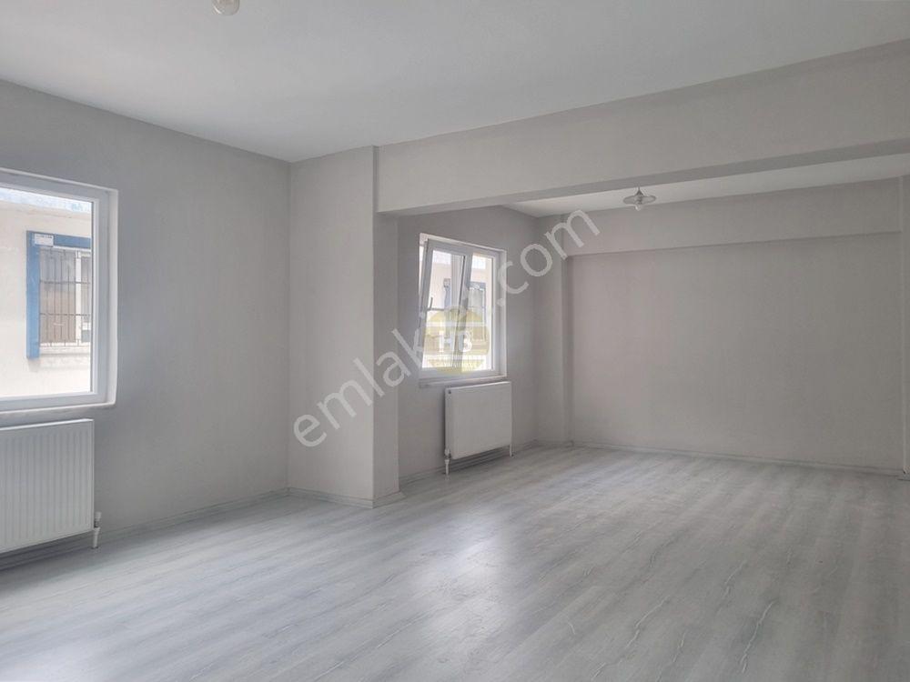 Hb'den 3+1 Kiralık Daire, H.efendi Mahallesi Ara Kat Doğalgazlı - Görsel 4