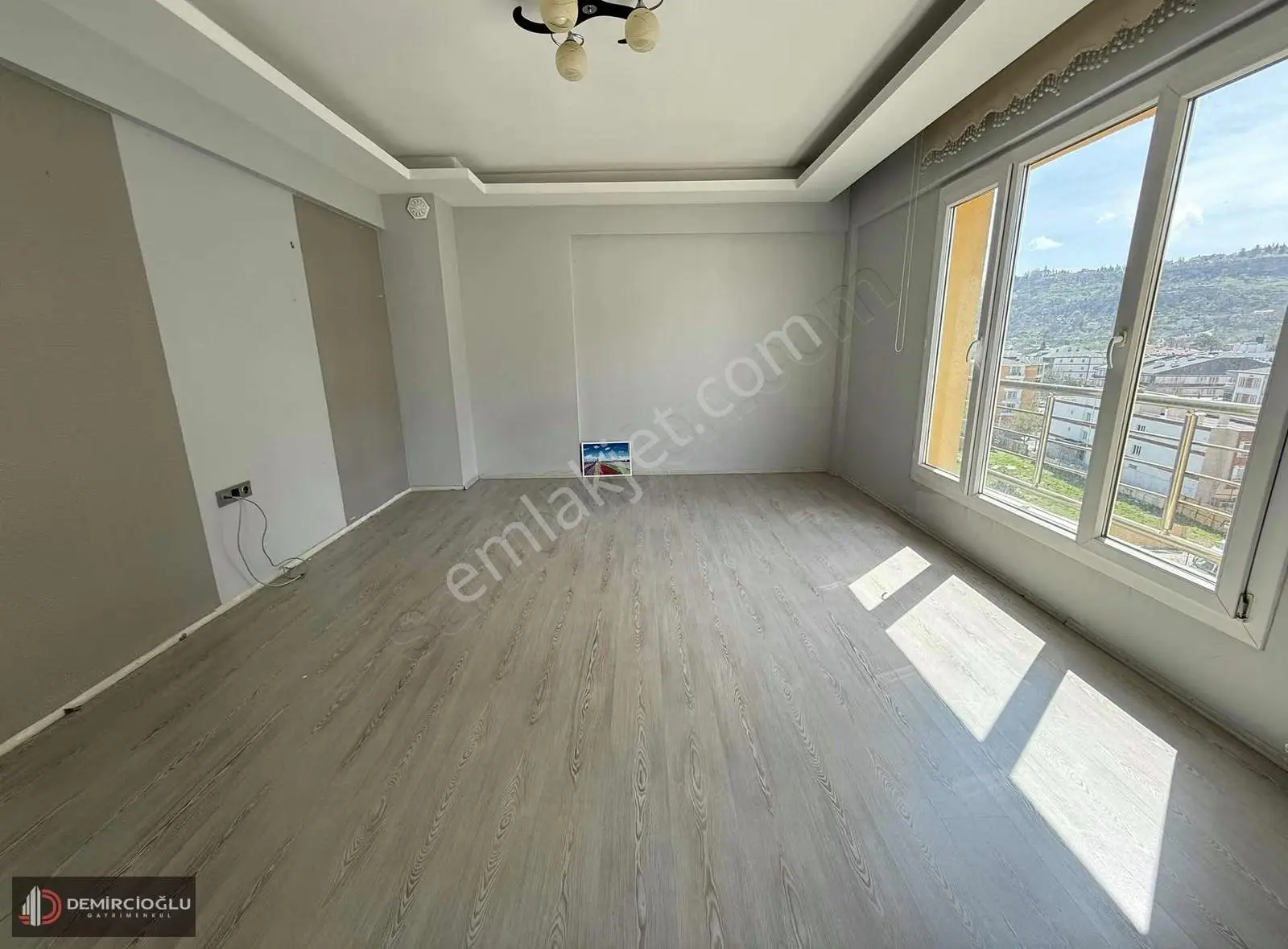Bahçelievler Mah. 3+1 Güney Cephe Fırsat Dairesi