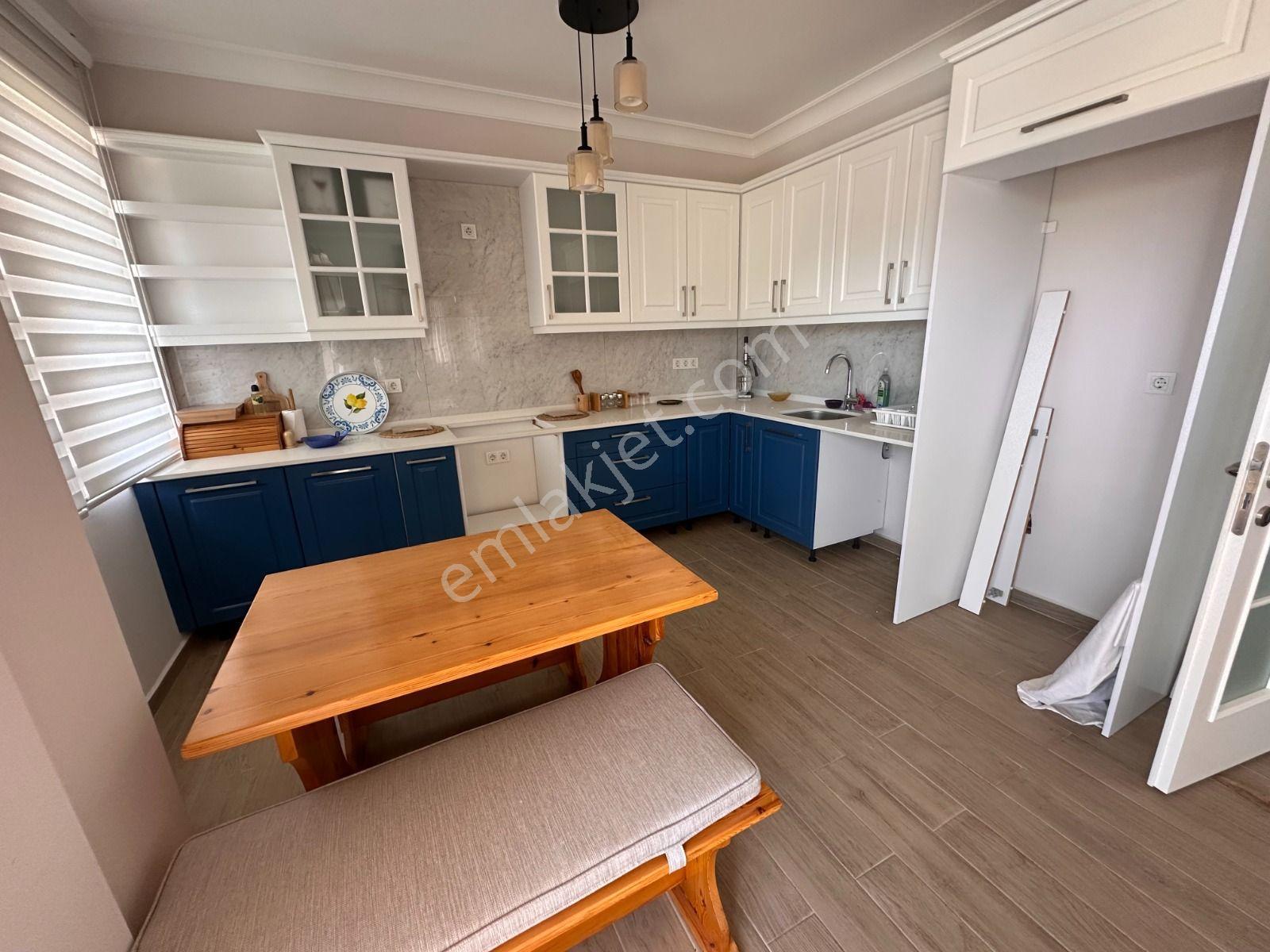 Stop’tan Foça Site İçi Havuzlu 2+1 Çatı Dubleks Daire - Görsel 9