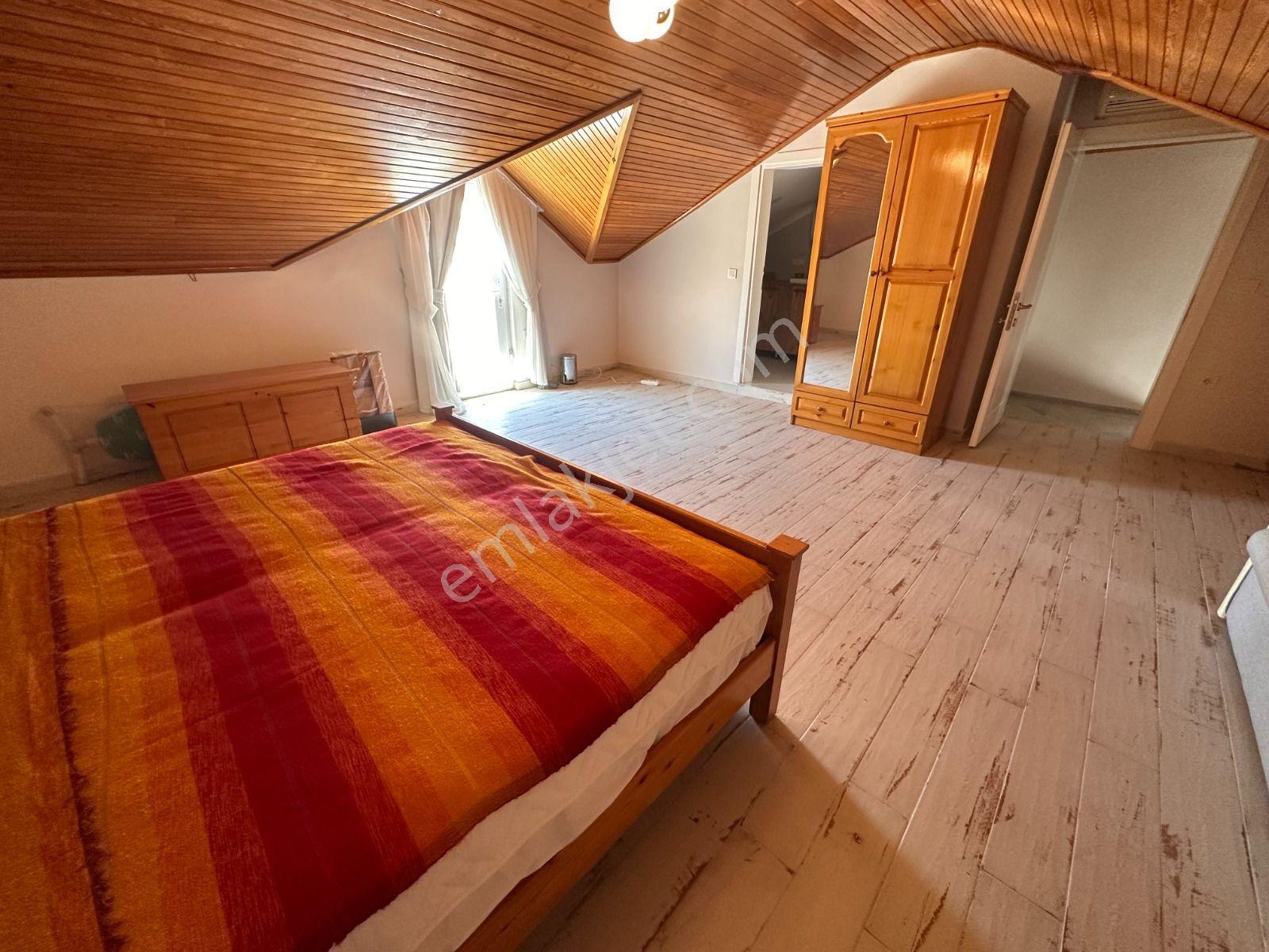 Stop’tan Foça Site İçi Havuzlu 2+1 Çatı Dubleks Daire - Görsel 14
