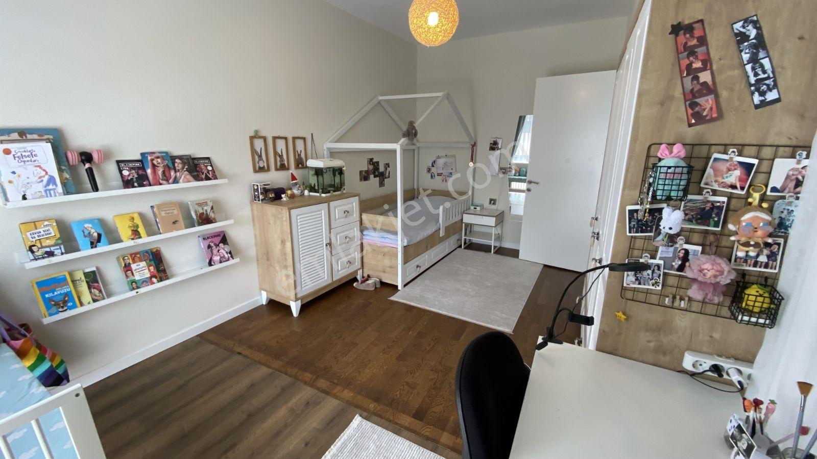 Alaacaatlının En Özel Loft Dairesi Emsalsiz 3+1 Bahçe Katı - Görsel 14