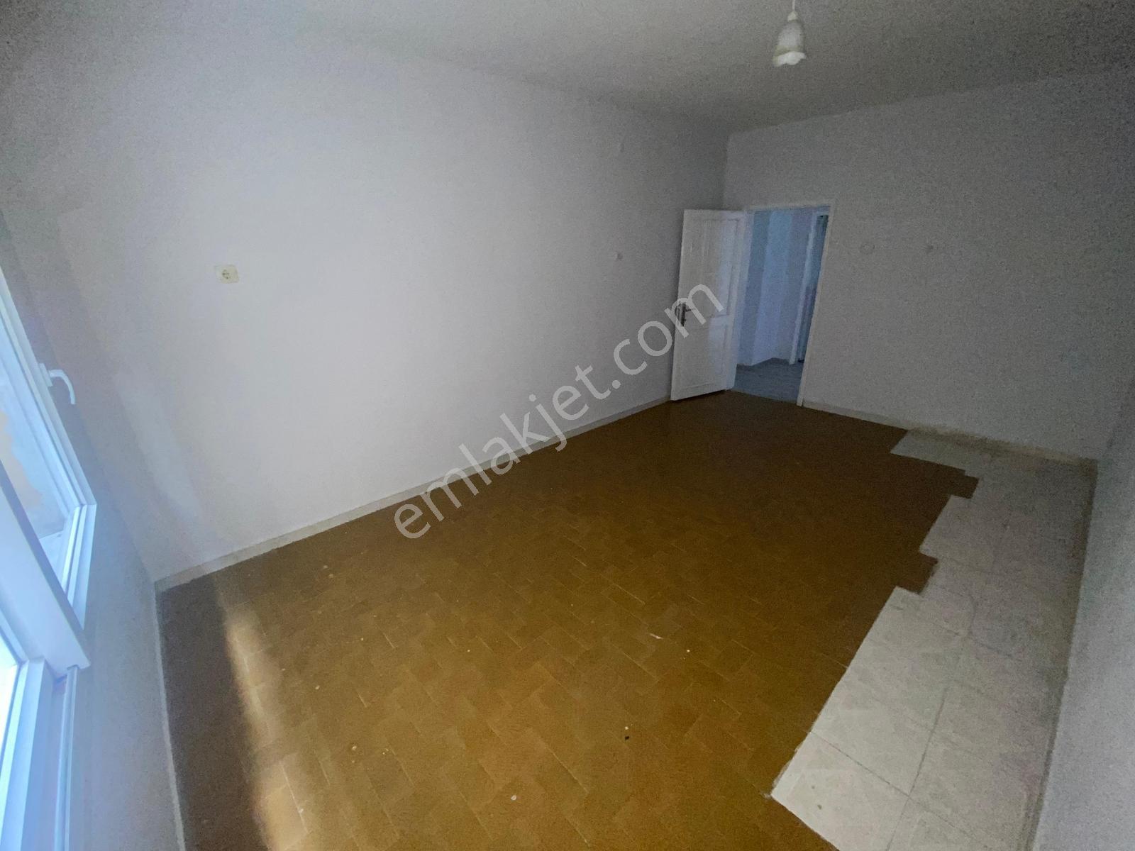 3ev Emlak'tan Gürselpaşa'da 3+1 Müstakil Kiralık Daire - Görsel 10