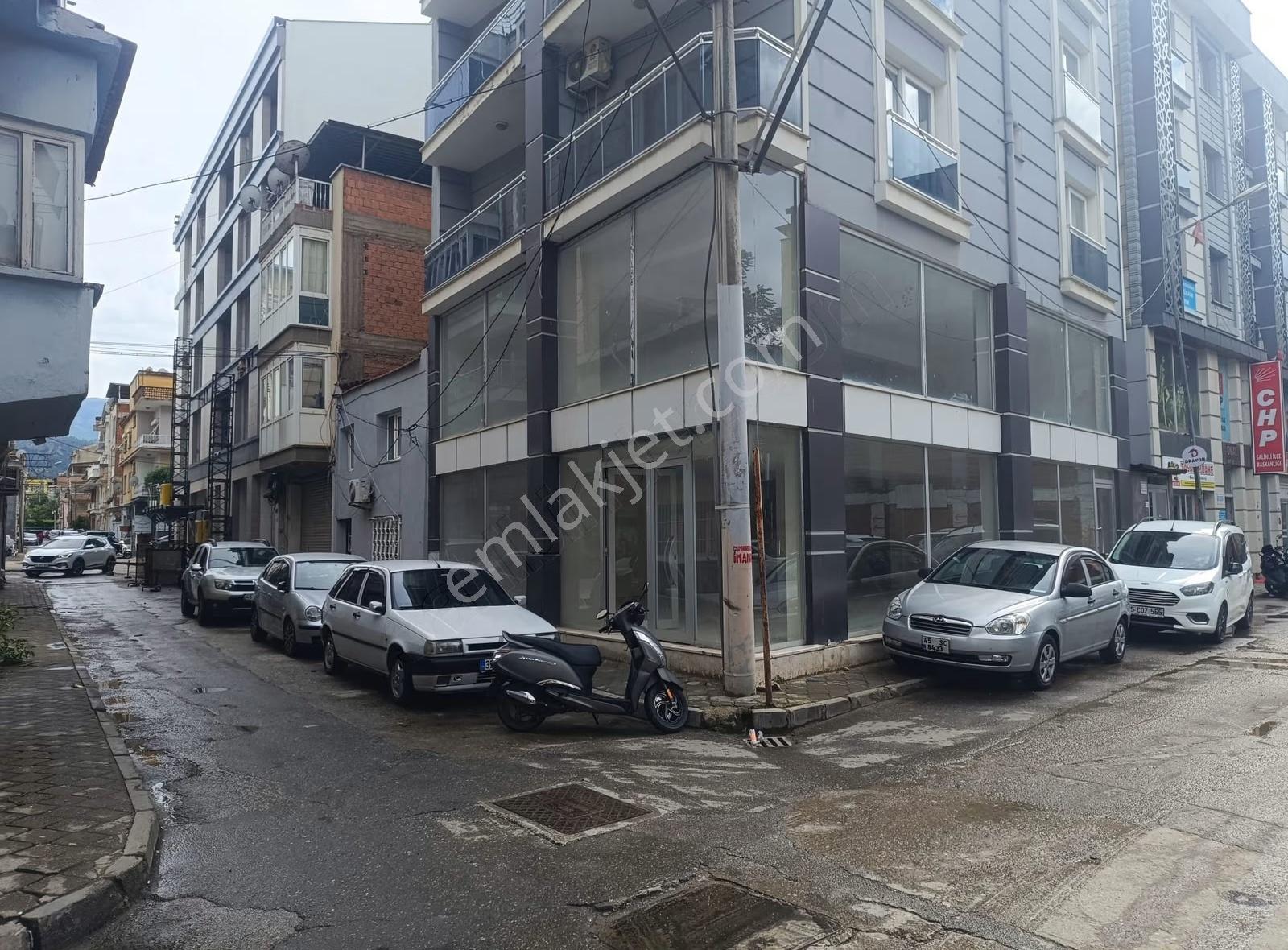 Mithatpaşa Mah.20.sk İle 3.sk Köşesi Kiralık Batarkatlı Dükkan - Görsel 11