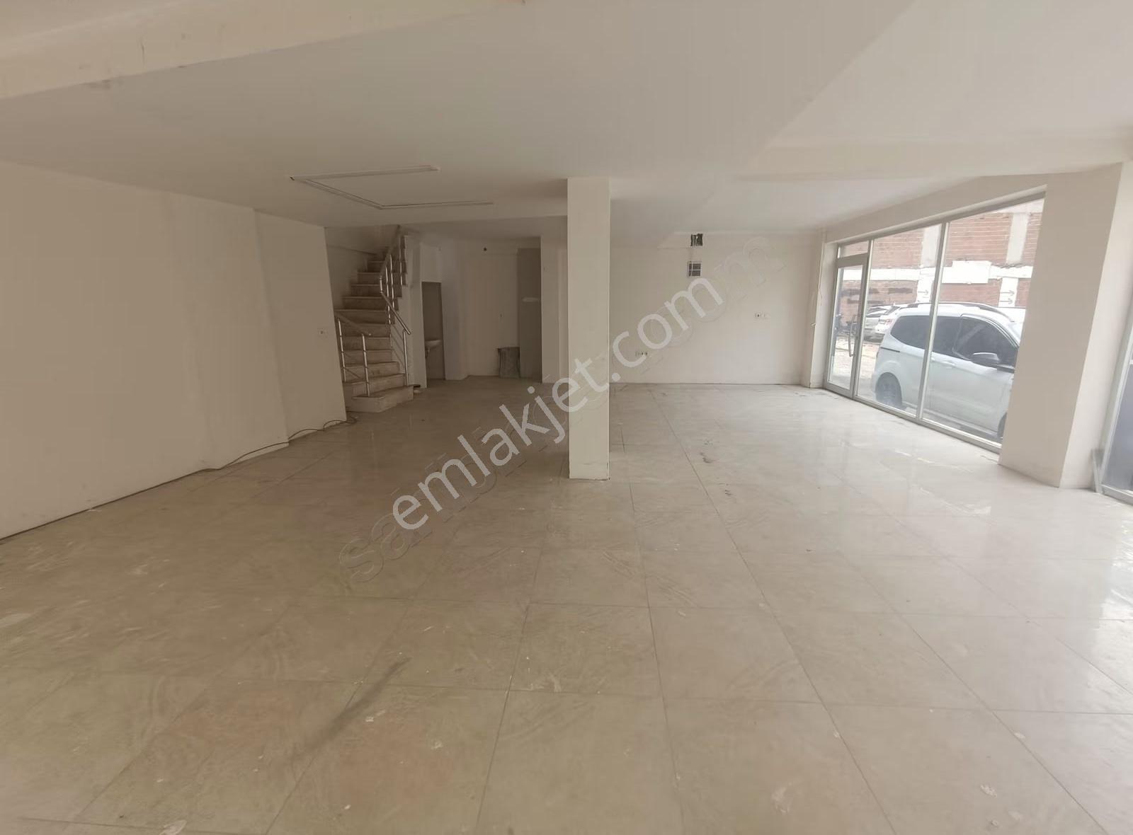 Mithatpaşa Mah.20.sk İle 3.sk Köşesi Kiralık Batarkatlı Dükkan - Görsel 5