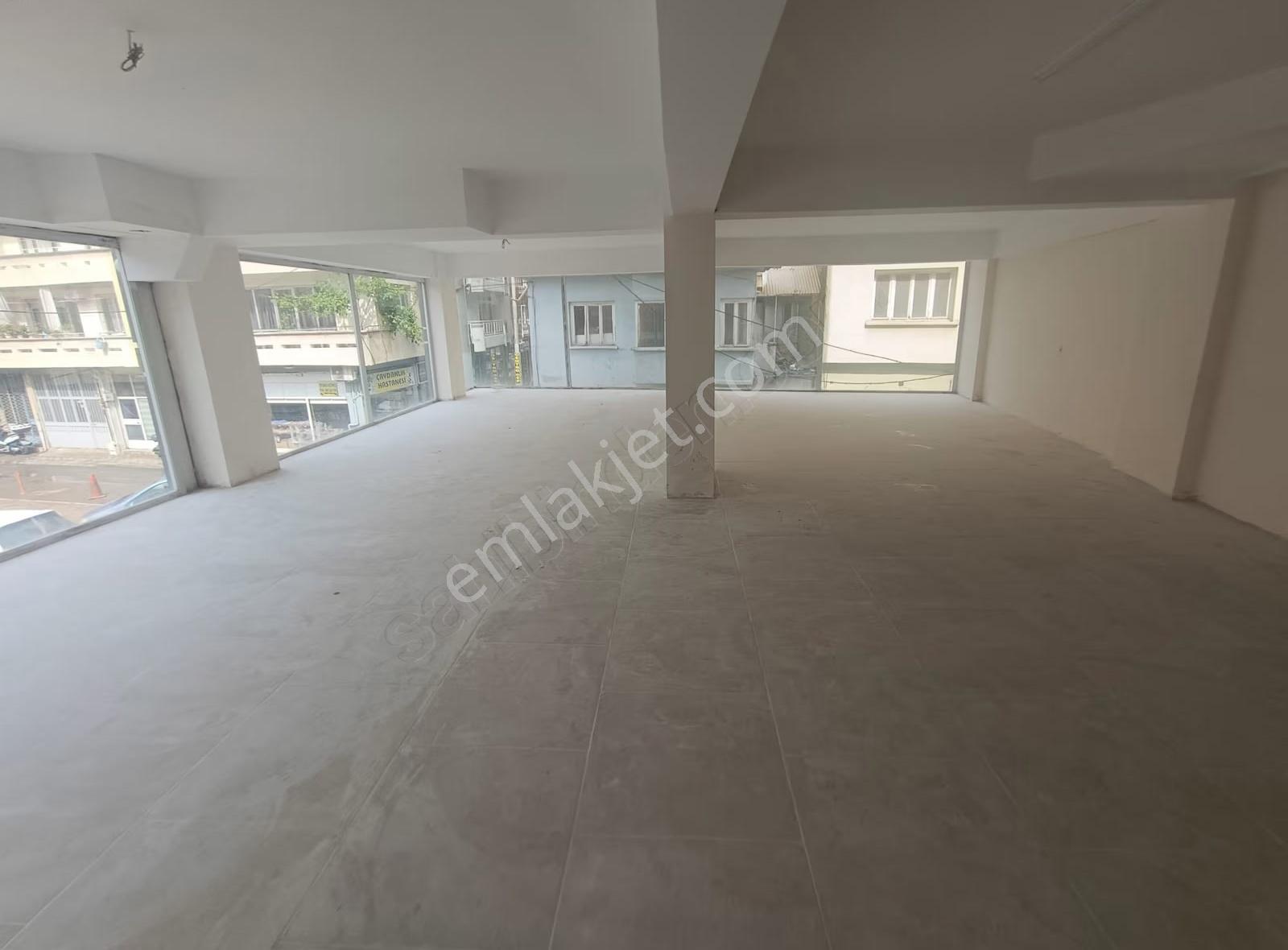 Mithatpaşa Mah.20.sk İle 3.sk Köşesi Kiralık Batarkatlı Dükkan - Görsel 10