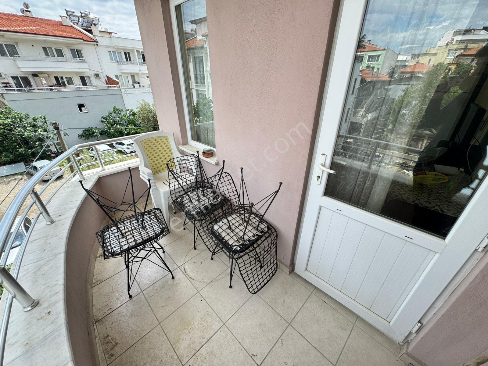 Kerim'den Küçükkuyu'da Haziran'dan Eylüle Kadar Eşyalı Kiralık - Görsel 4