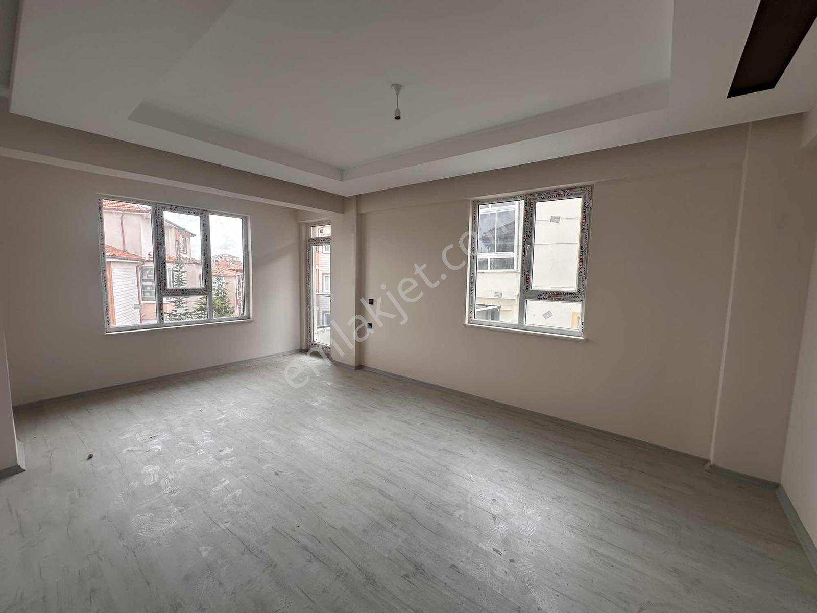 Valide Sultan Mah .kiralık Dubleks Daire. - Görsel 3