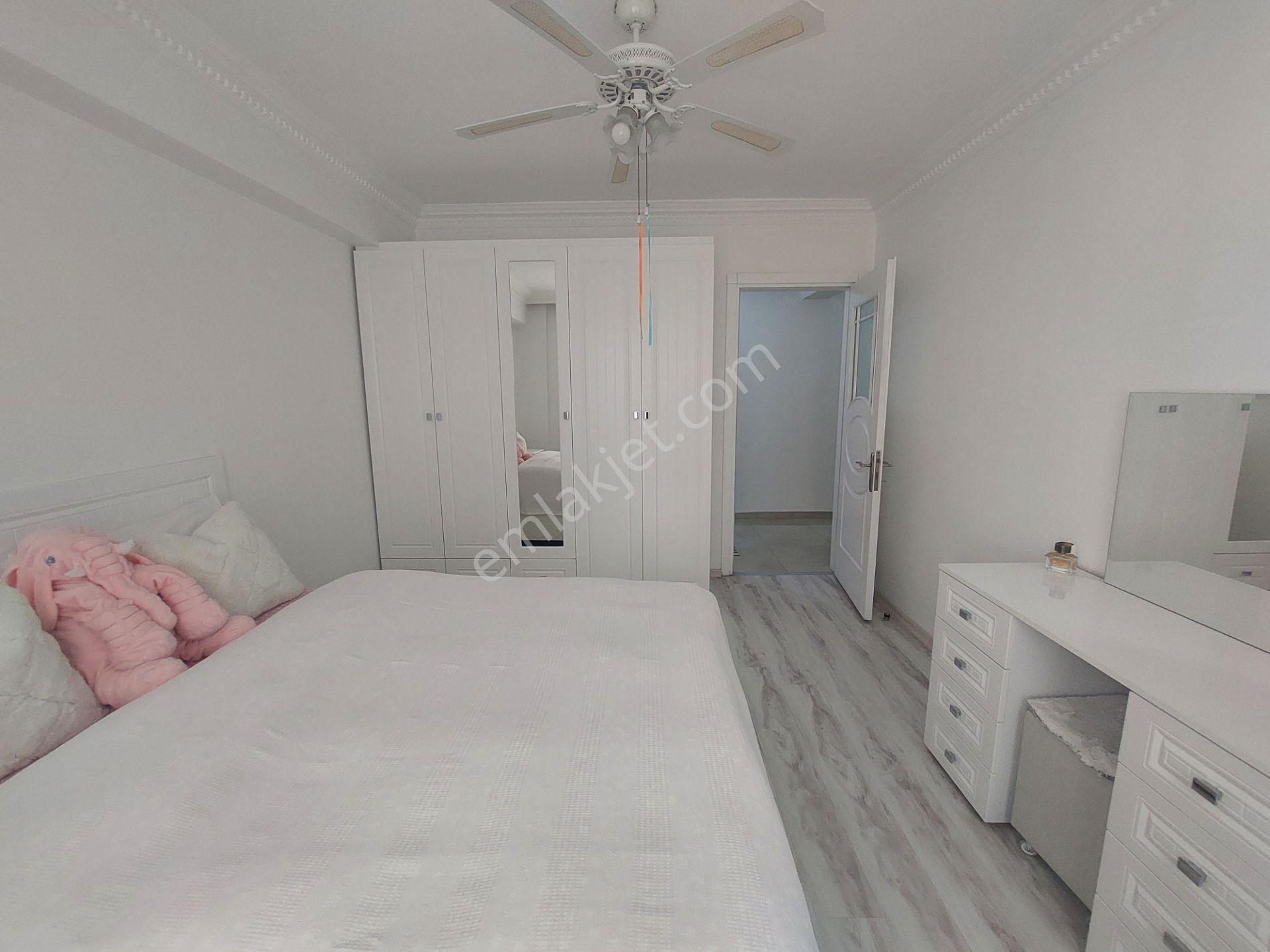 Buca Sınav Koleji Civarı Emsallerinden Geniş Lüks 200m2 4+1 - Görsel 19