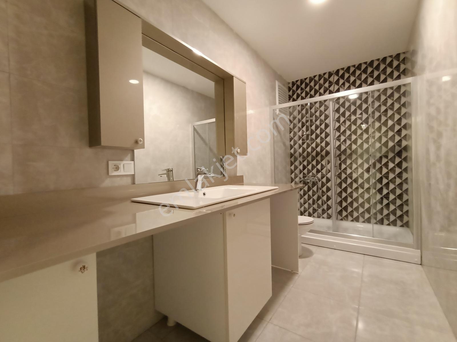 Silivri Panorama Park'da Deniz Ve Şehir Manzaralı 4+1 Lüks Daire - Görsel 12