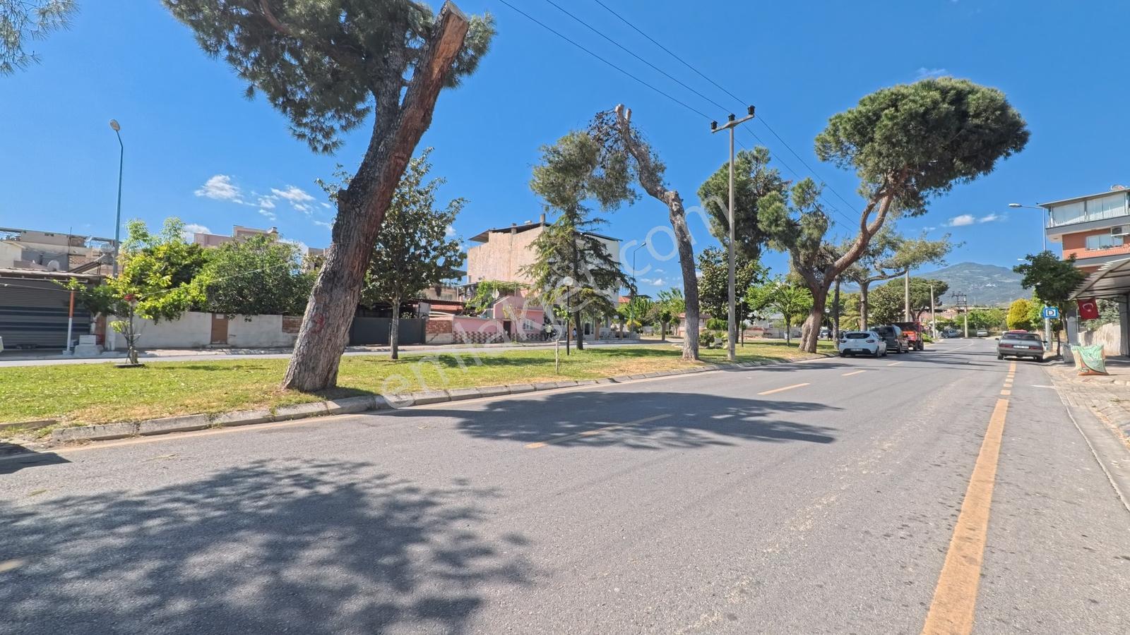 Kemer Cadde Üzeri Kiralık 130 M2 Dükkan - Görsel 3