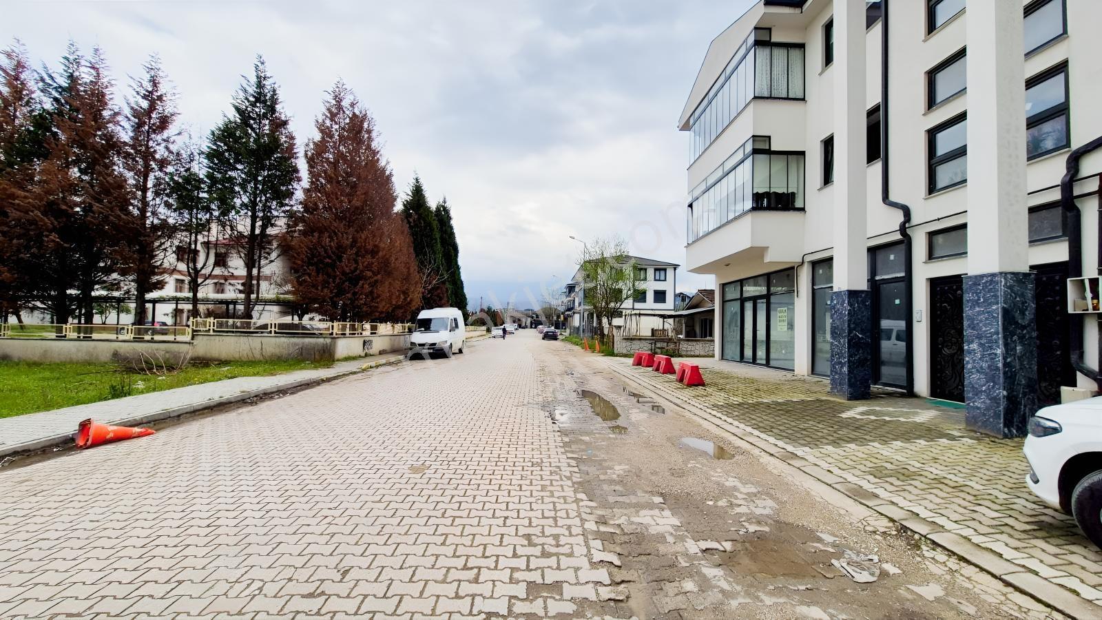 Akyazı Adalet Sarayının Dibinde 2+1 Satılık Daire - Görsel 14