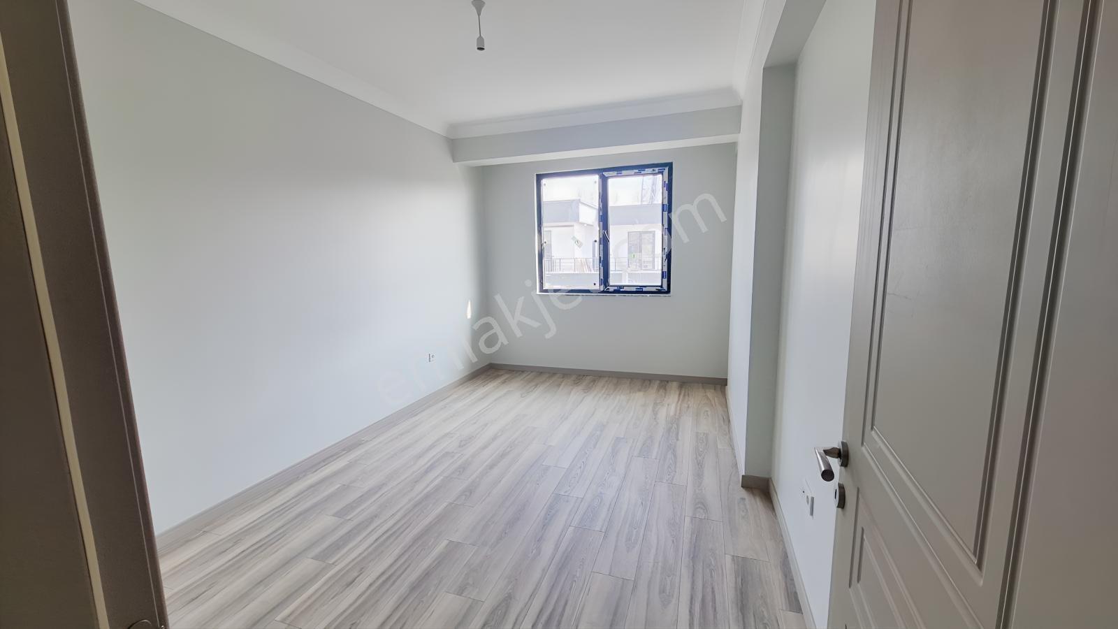 Stad'a 500 Mt Tepekum'da Satılık 3+1 Geniş Ferah Daire - Görsel 21