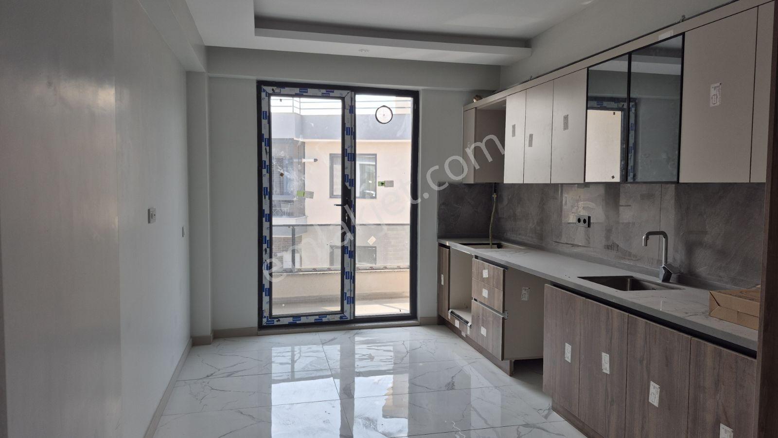 Stad'a 500 Mt Tepekum'da Satılık 3+1 Geniş Ferah Daire - Görsel 31