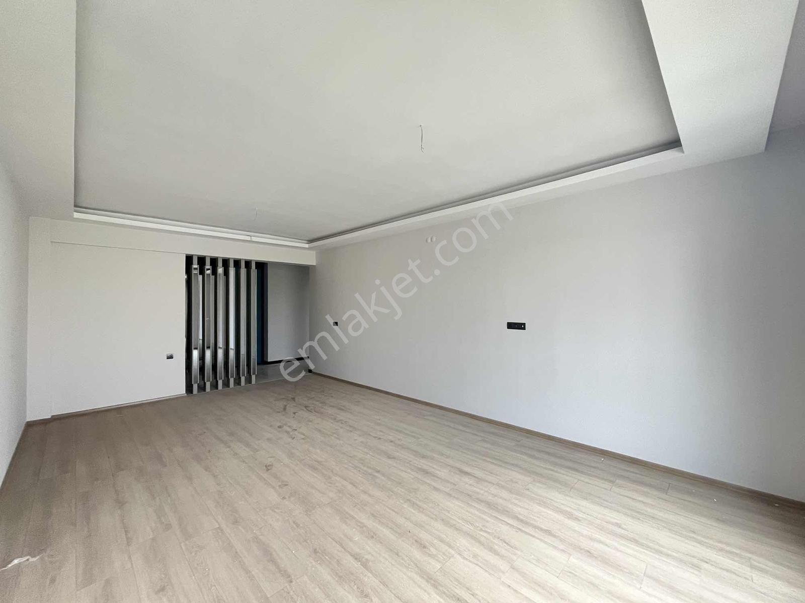 Susuz Oturum Başladı Satılık Site İçerisinde Geniş 4+1 Acil - Görsel 19