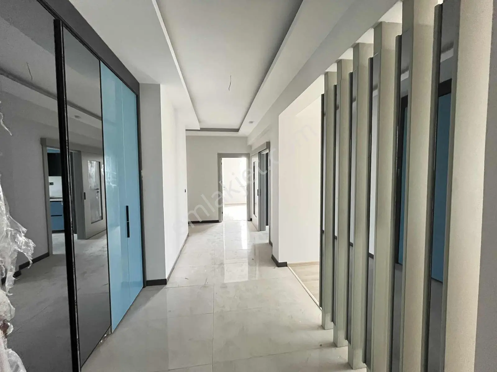 Susuz Oturum Başladı Satılık Site İçerisinde Geniş 4+1 Acil
