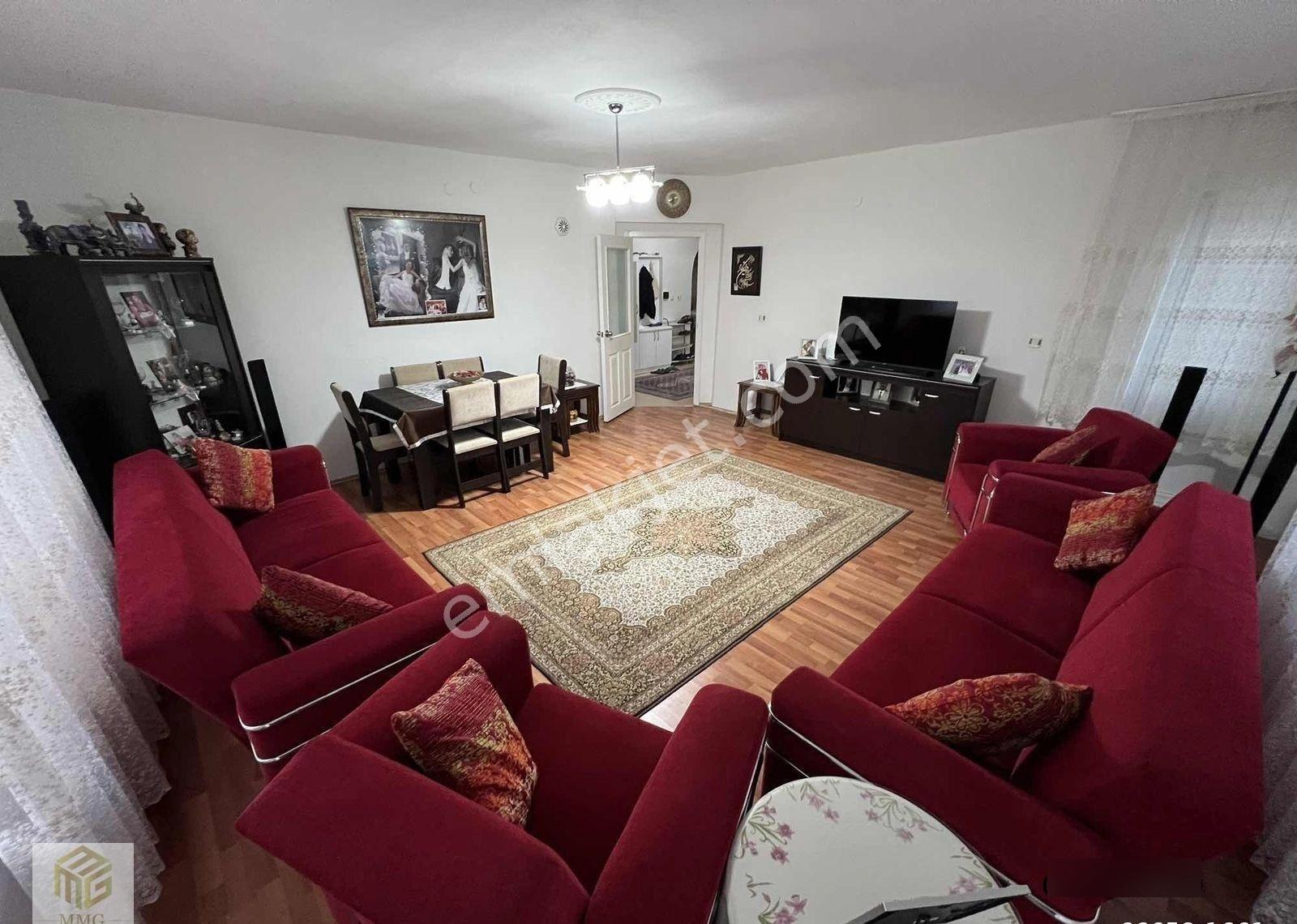 Ata Mah.'de Site İçerisinde Cadde Üzeri Manzaralı Ara Kat Daire - Görsel 16