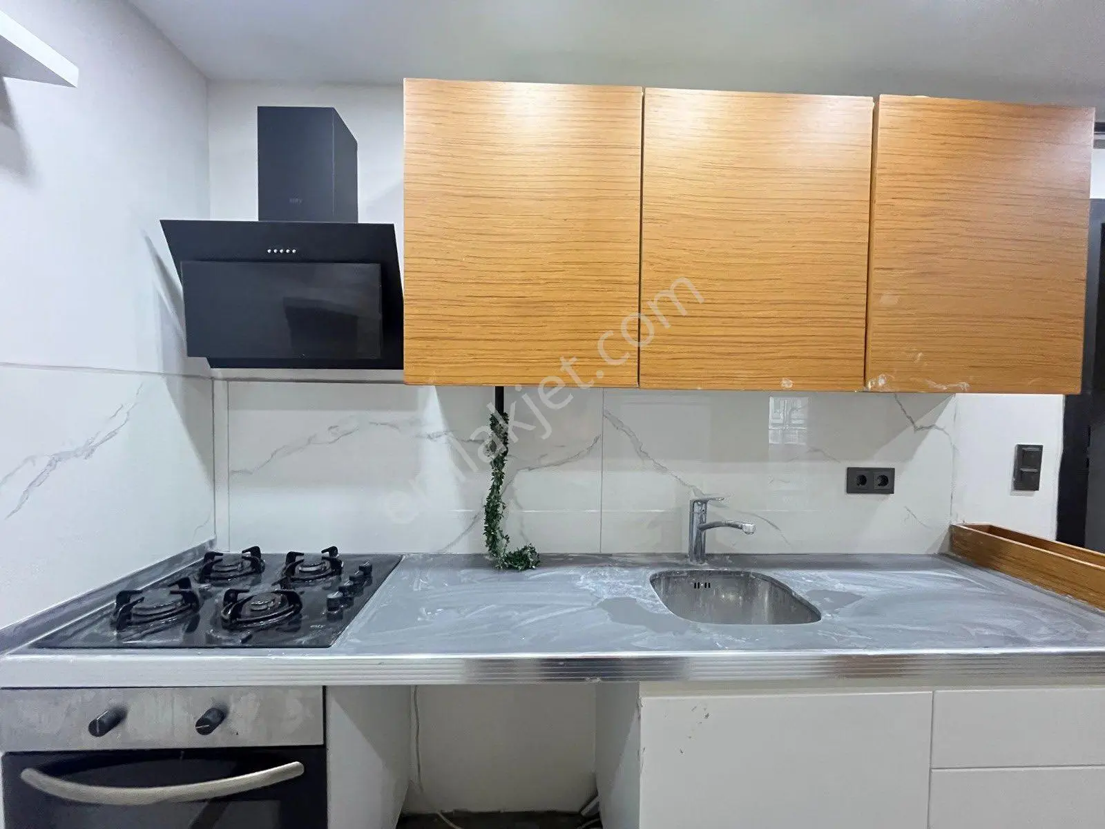 Aydınlar’da 7/24 Güvenlikli Sitede Full Yapılı 2+1 Lüks Kiralık Daire! - Görsel 3