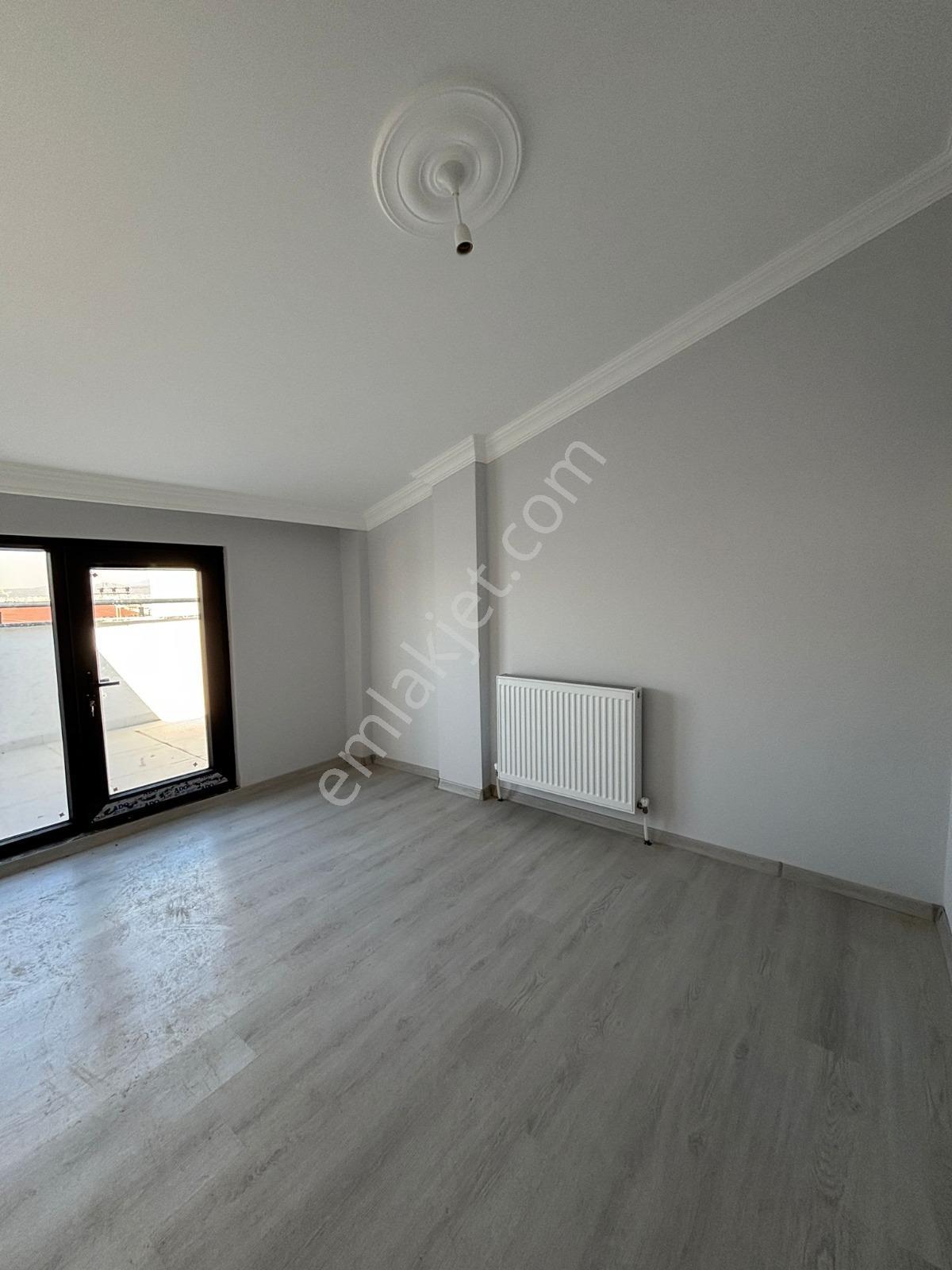 Gebze Cumhuriyet Mah'de Geniş 3+1 Satılık Dubleks Daire - Görsel 5