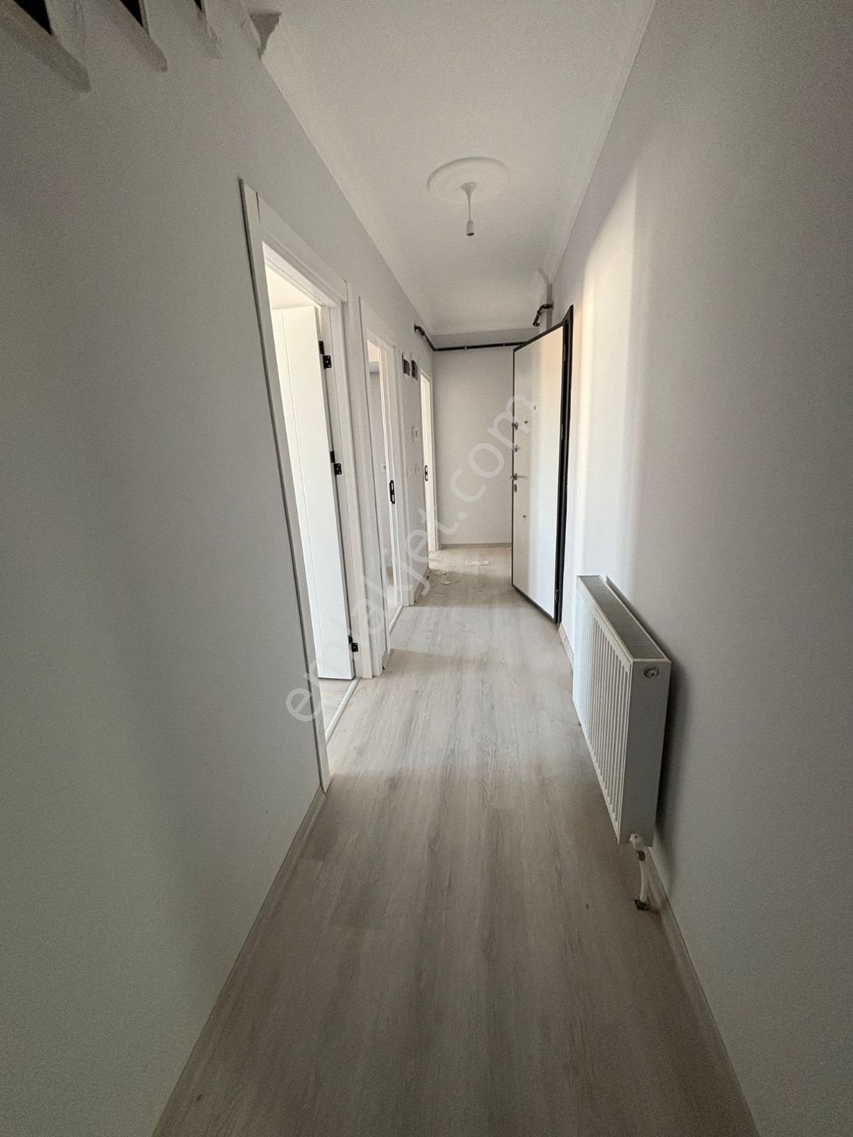 Gebze Cumhuriyet Mah'de Geniş 3+1 Satılık Dubleks Daire - Görsel 10