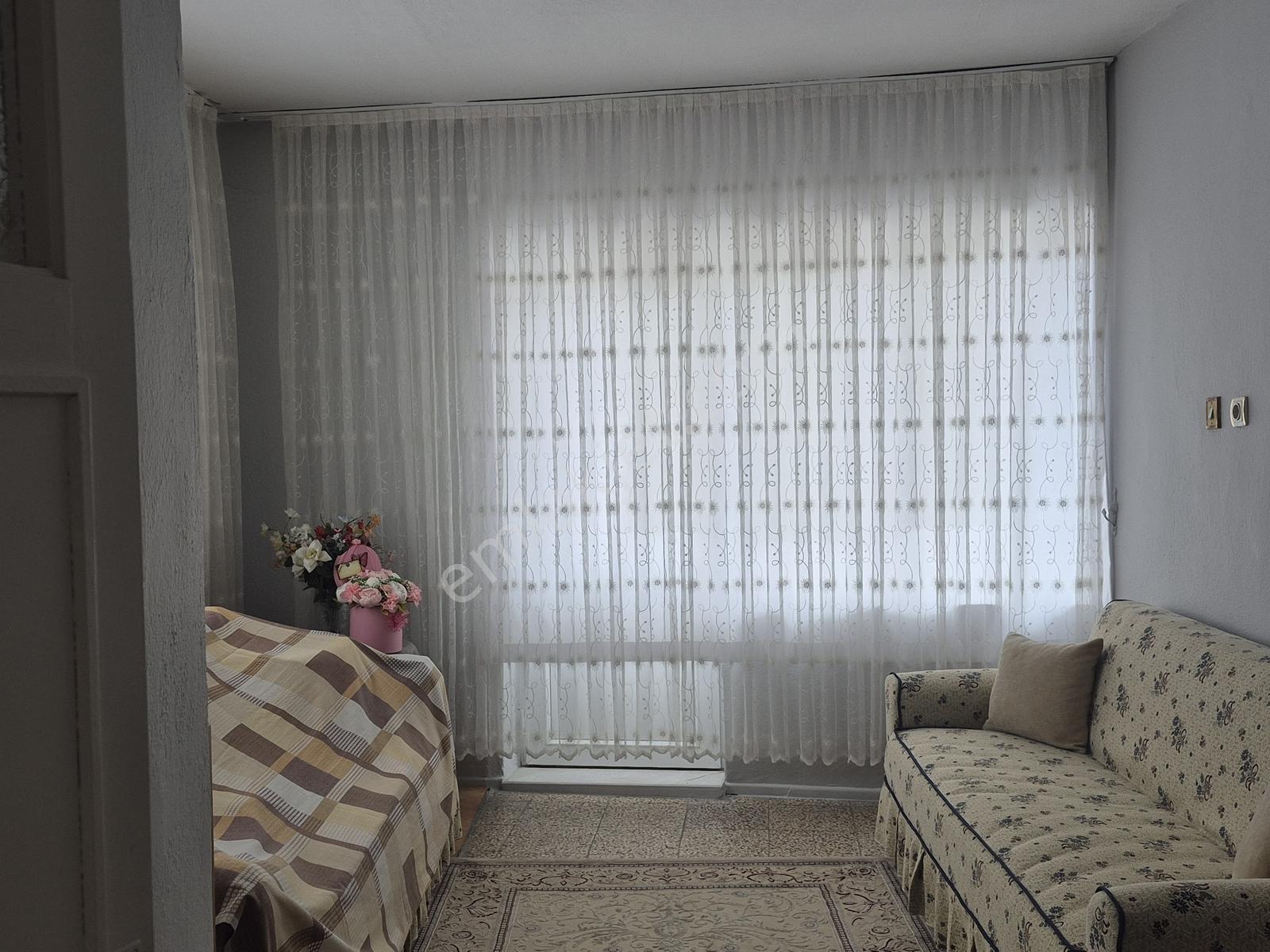 Satılık Komple Bina 3 Katlı Betonarme - Görsel 26