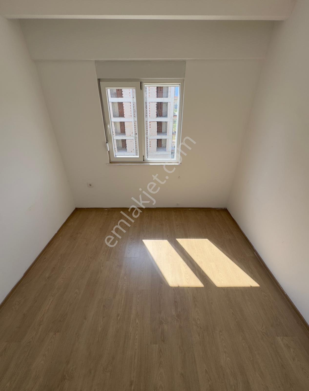 Gökhan Gökdemir'den Ebeveny Banyolu 2+1 Kiralık Daire - Görsel 14