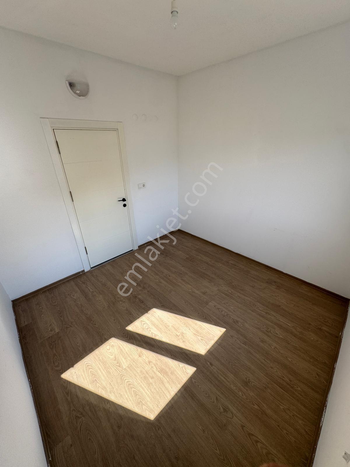 Gökhan Gökdemir'den Ebeveny Banyolu 2+1 Kiralık Daire - Görsel 6